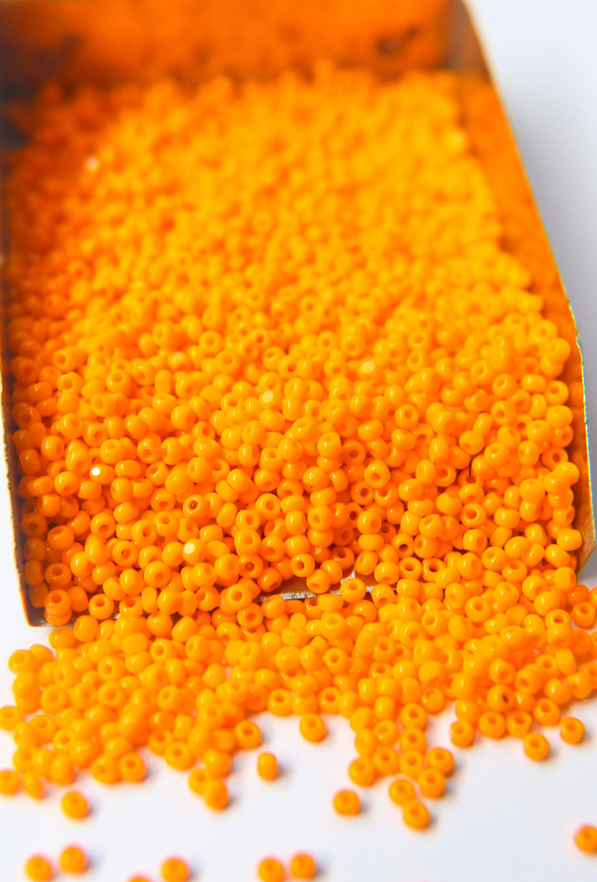 13/0 Charlotte true Cut Beads Opaque Light Orange 5/10/20/50/250/500 Grams Premium Seed Beads