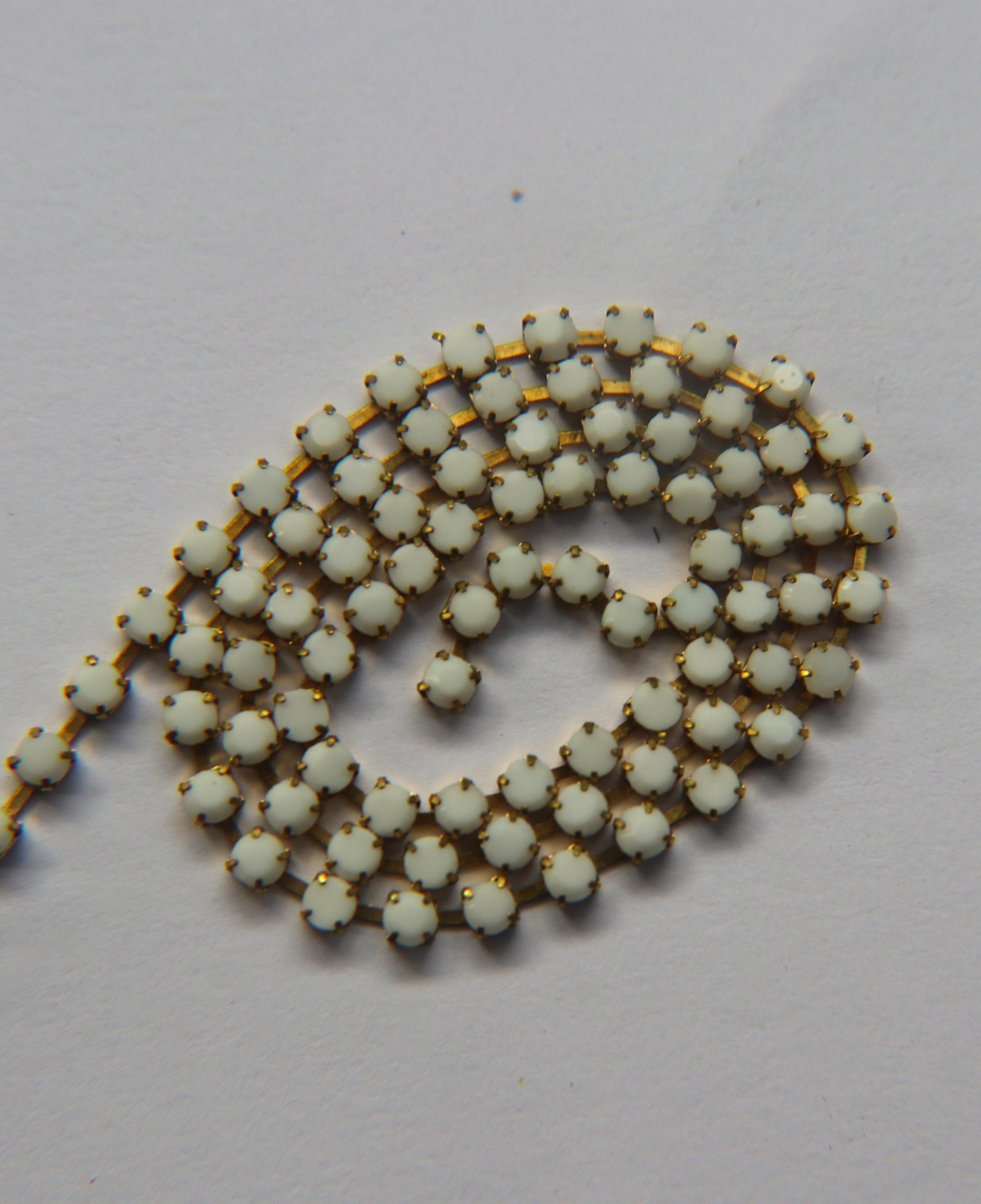 12 SS Rhinestone Chain Vintage Glass Vintage Chatons Opaque Chalk White (3mm) 1/2/5/15 Meters vintage findings, jewelry making, craft supply