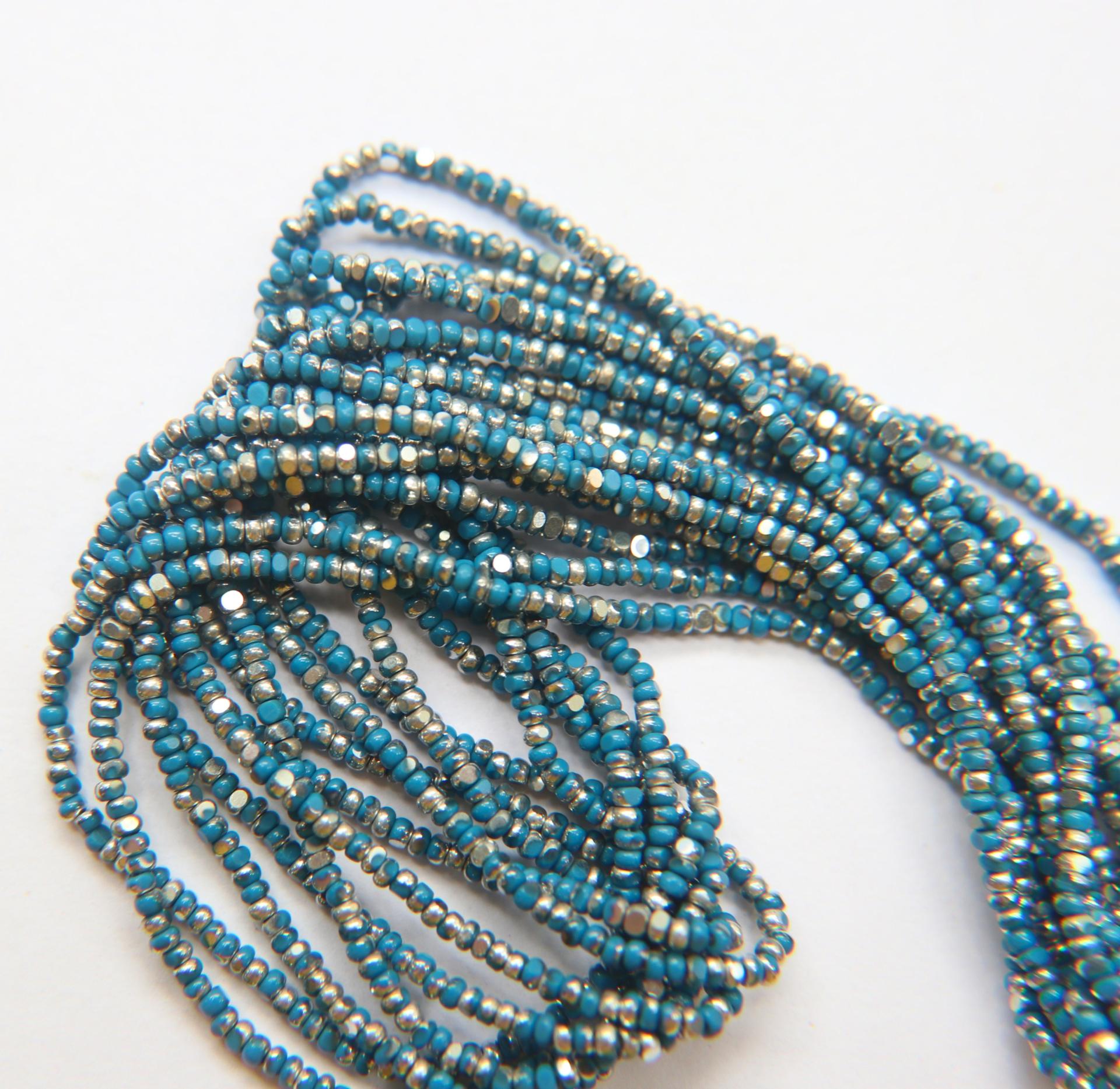 11/0 Hanks Charlotte Cut Beads Patina Slate Blue Opaque Silver 1/5/25/50/100 Hanks 2.0mm PREMIUM SEED beads, jewelry supply, findings