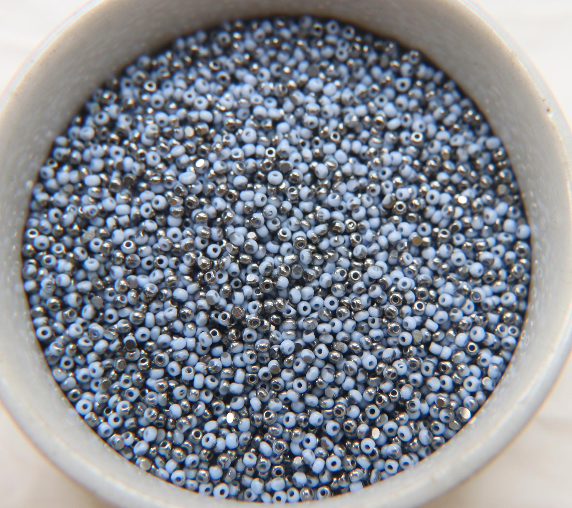 11/0 Charlotte true Cut Beads Patina Light Pale Blue Opaque Gunmetal 10/20/50/250/500 Grams PREMIUM SEED Beads
