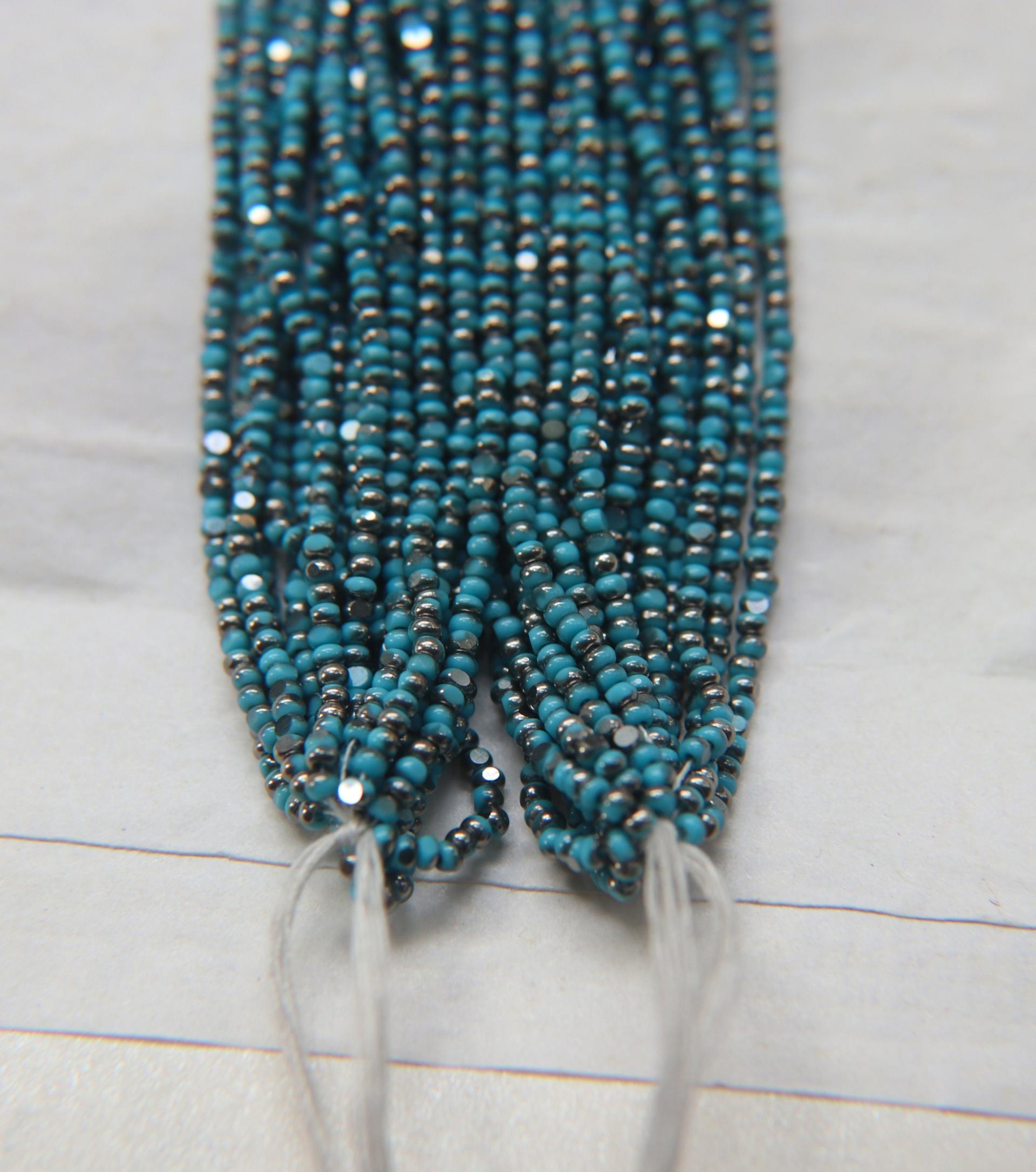 11/0 Hanks Charlotte Cut Beads Patina Premium Opaque Turquoise Blue Gunmetal 1/5/25/50/100 Hanks 2.0mm glass beads, jewelry supply, findings