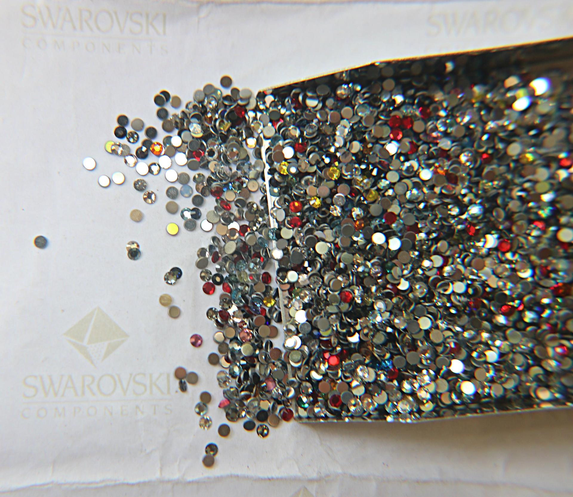 5/6SS Swarovski Flatbacks in Mix Colors Chaton Roses 2088 Made in Austria 72/144/720/1440 Pieces Nail art decoration, craft supplies
