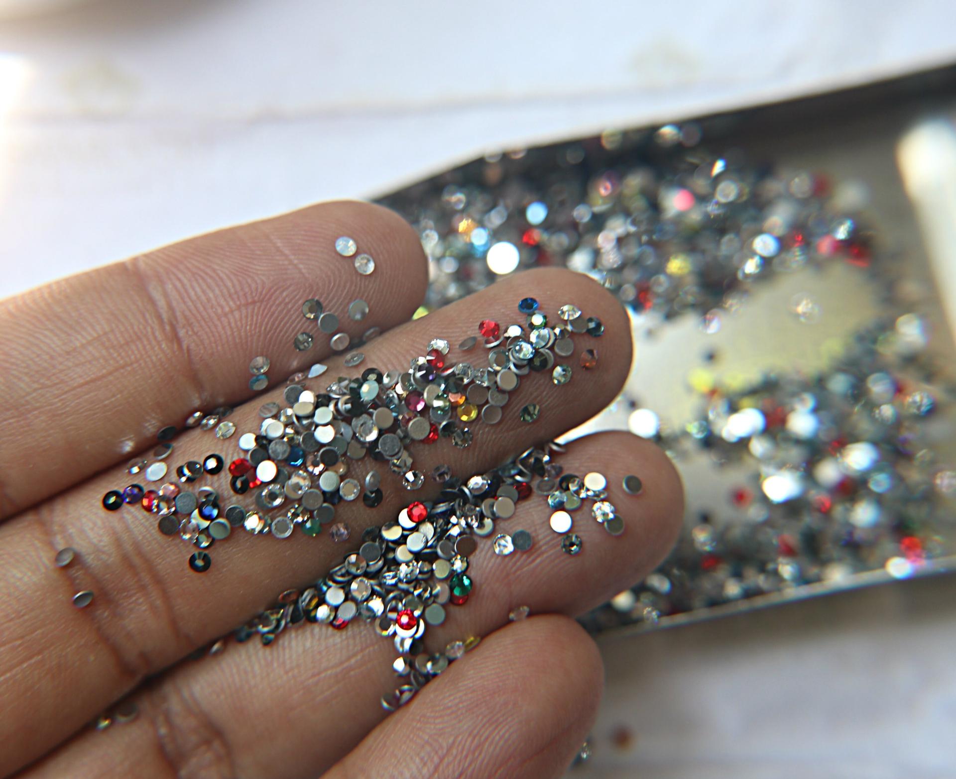 5/6SS Swarovski Flatbacks in Mix Colors Chaton Roses 2088 Made in Austria 72/144/720/1440 Pieces Nail art decoration, craft supplies
