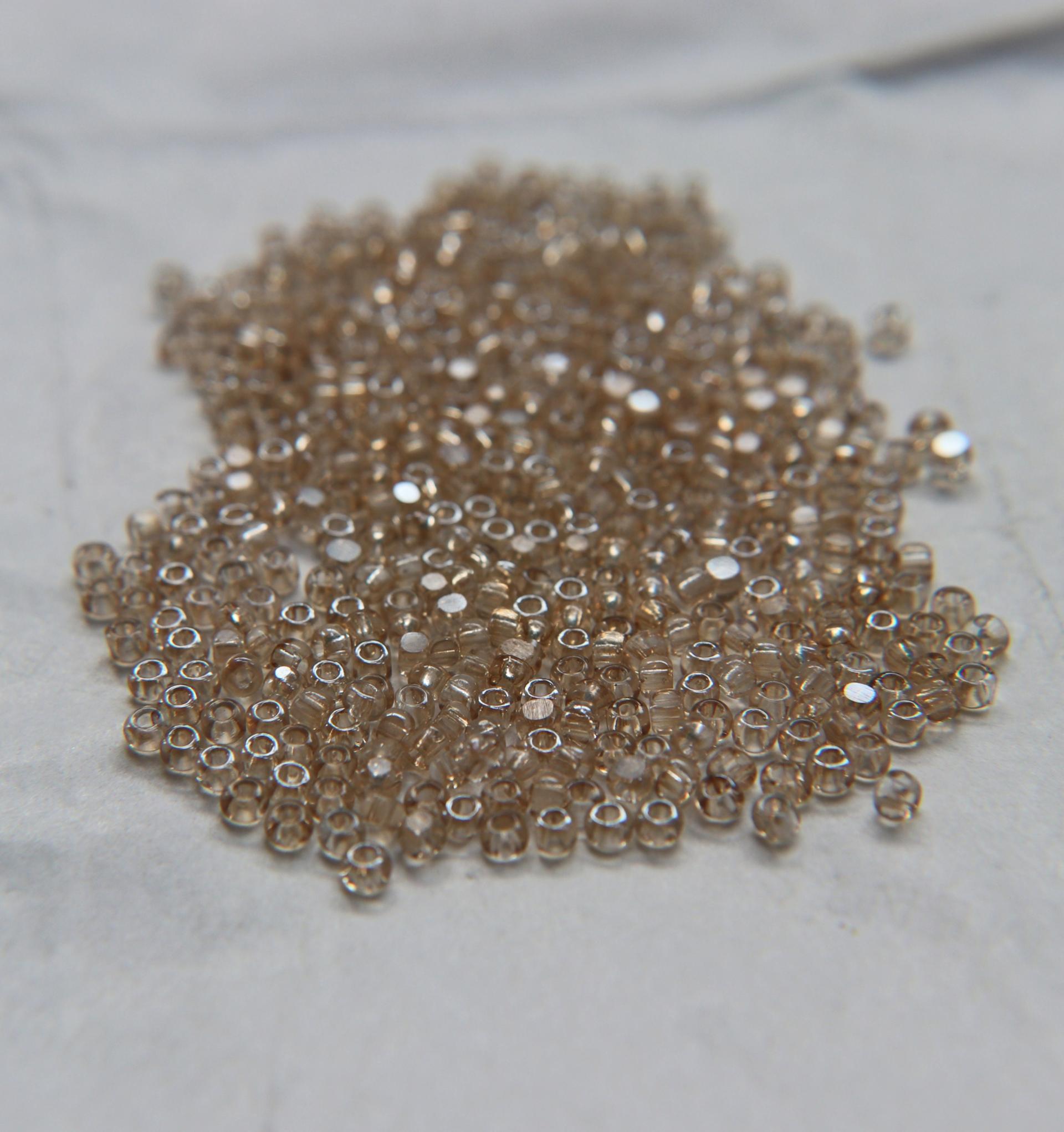 8/0 Charlotte Cut Beads Crystal Golden Honey 10/20/50/250/500 Grams PREMIUM SEED Beads, jewelry supply, vintage findings