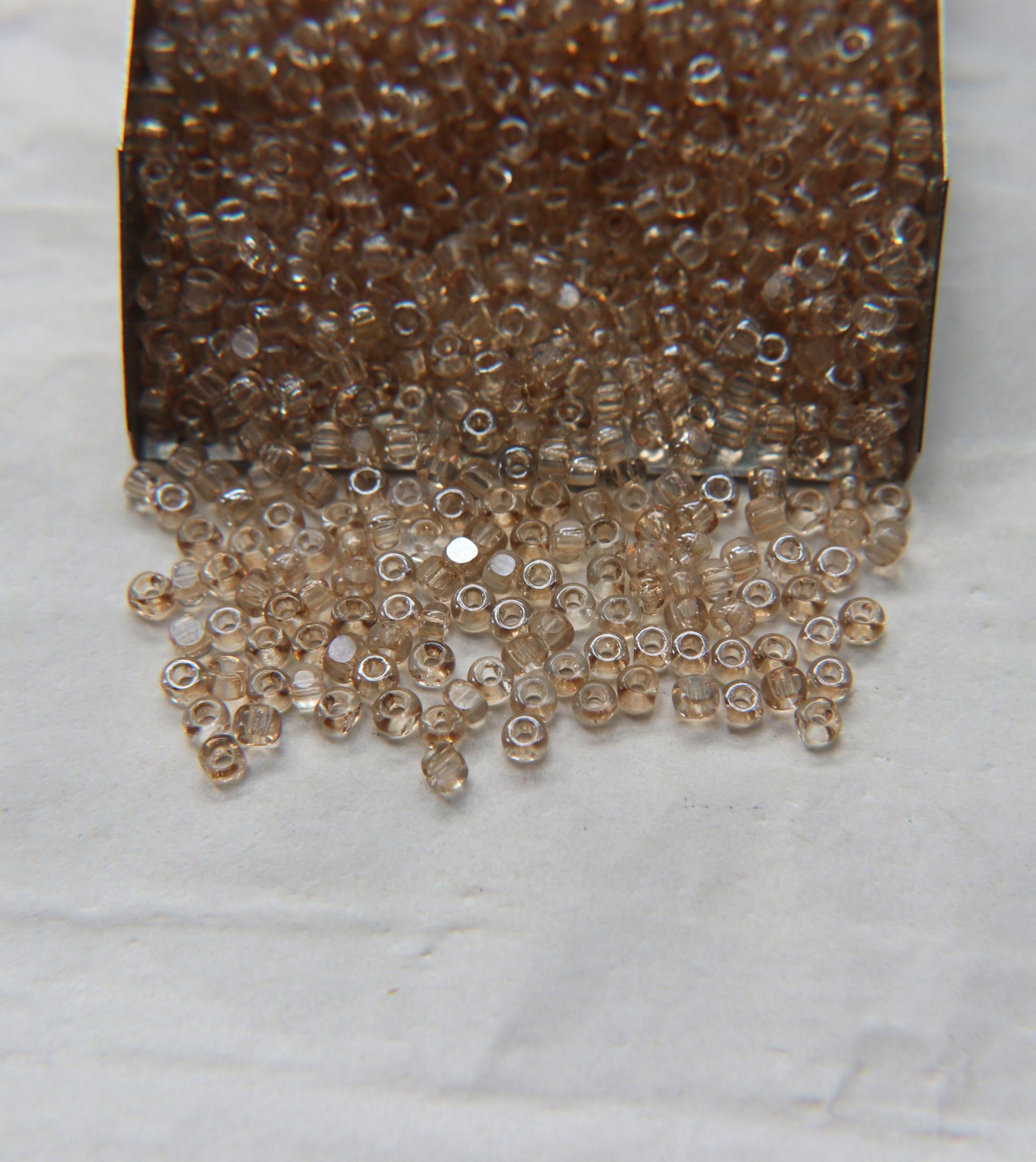8/0 Charlotte Cut Beads Crystal Golden Honey 10/20/50/250/500 Grams PREMIUM SEED Beads, jewelry supply, vintage findings