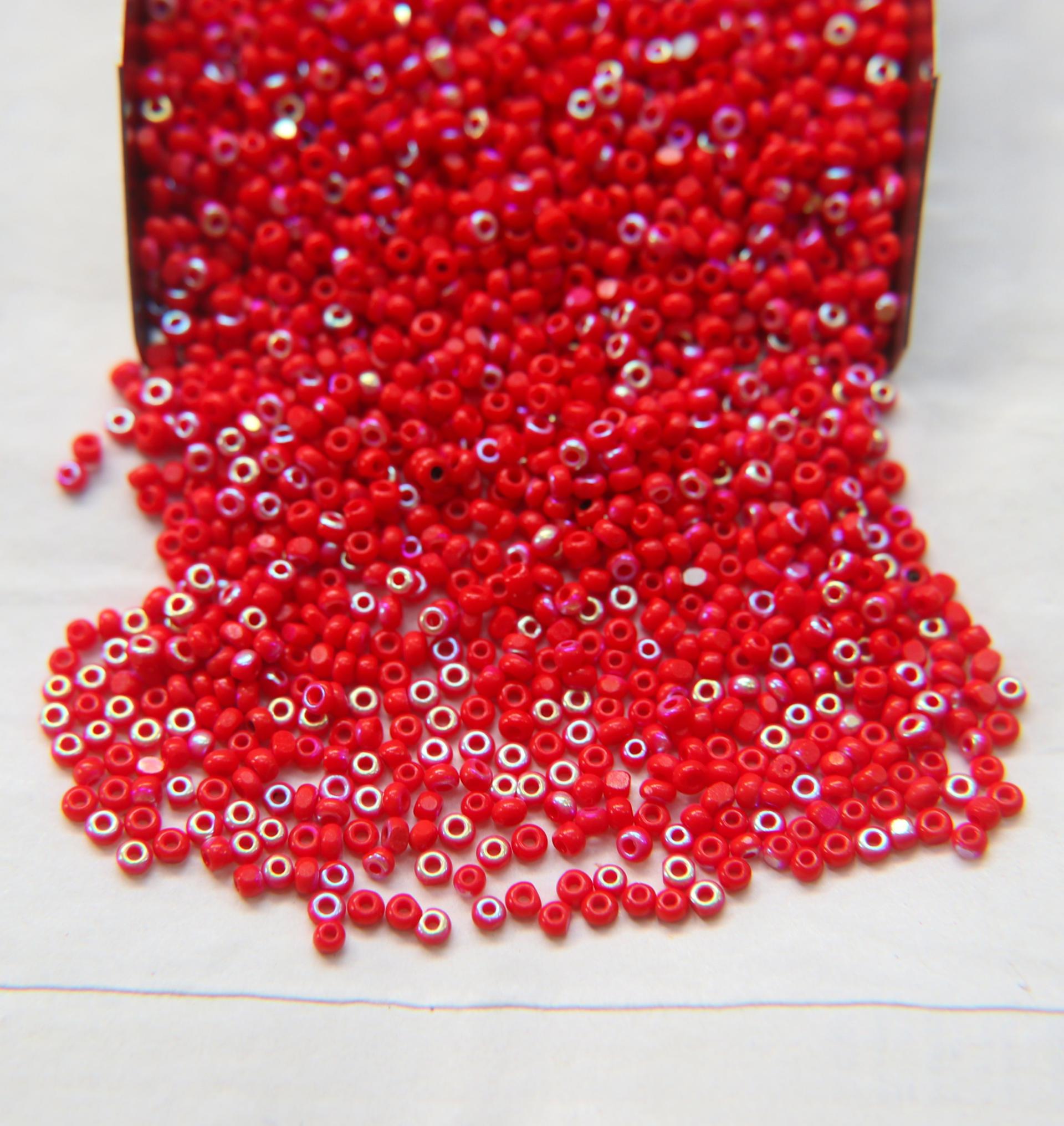 11/0 Charlotte Cut Beads Patina Light Red Opaque Aurore Boreale 10/20/50/250/500 Grams PREMIUM MATERIALS