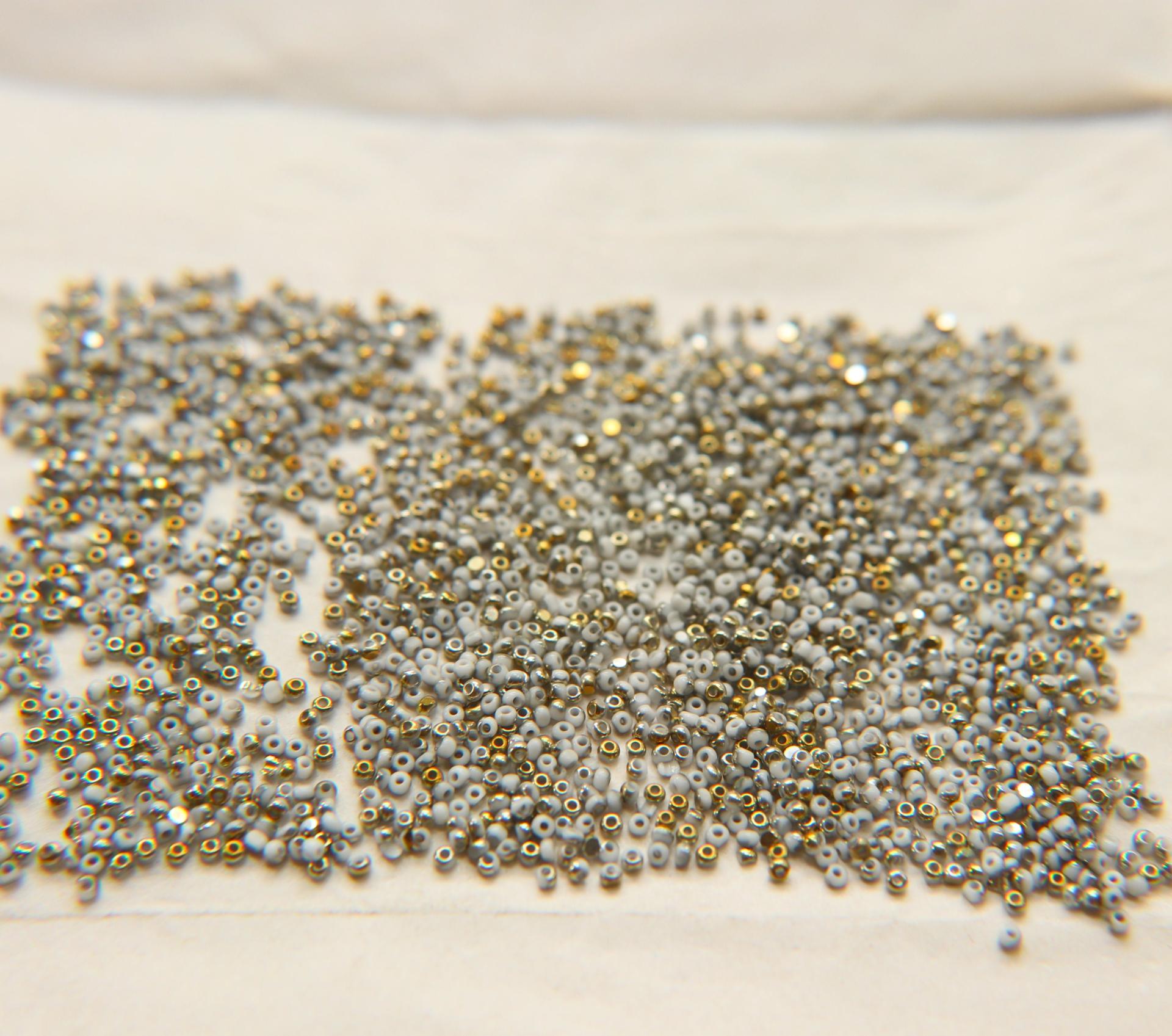13/0 Charlotte Cut Beads Patina Chalk White Bronze Gold 5/10/20/50/250/500 Grams PREMIUM MATERIALS