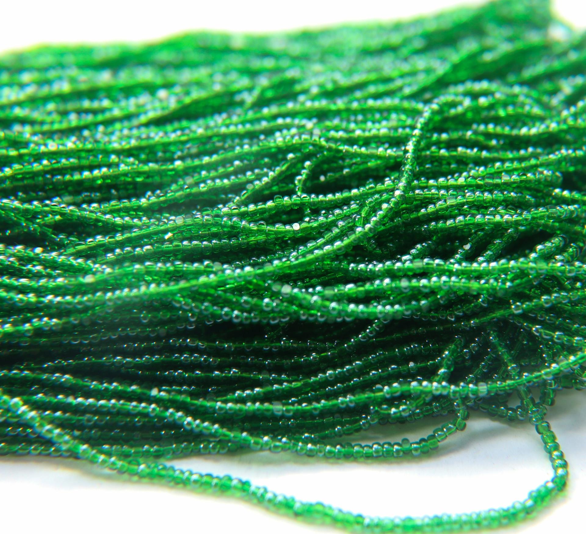 11/0 Hanks Charlotte Cut Beads 53430 Light Emerald Luster 1/5/25/50/100 Hanks 2.0mm glass beads, jewelry supply, findings, craft supply