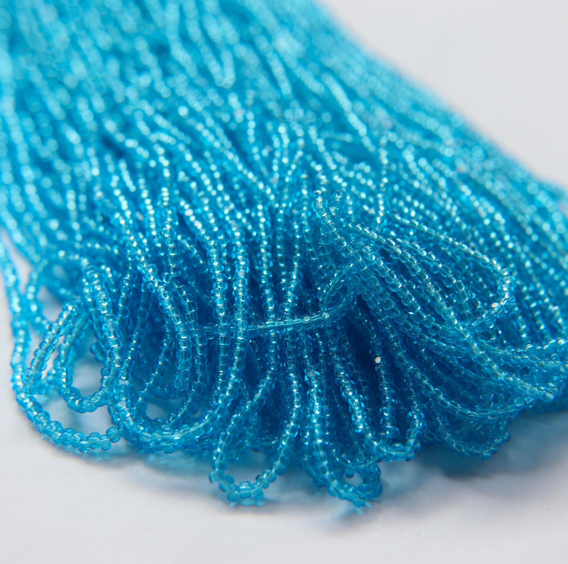 11/0 Hanks Charlotte Cut Beads Aqua (Transparent) 1/5/25/50/100 Hanks 2.0mm glass beads, jewelry supply, findings, craft supply vintage