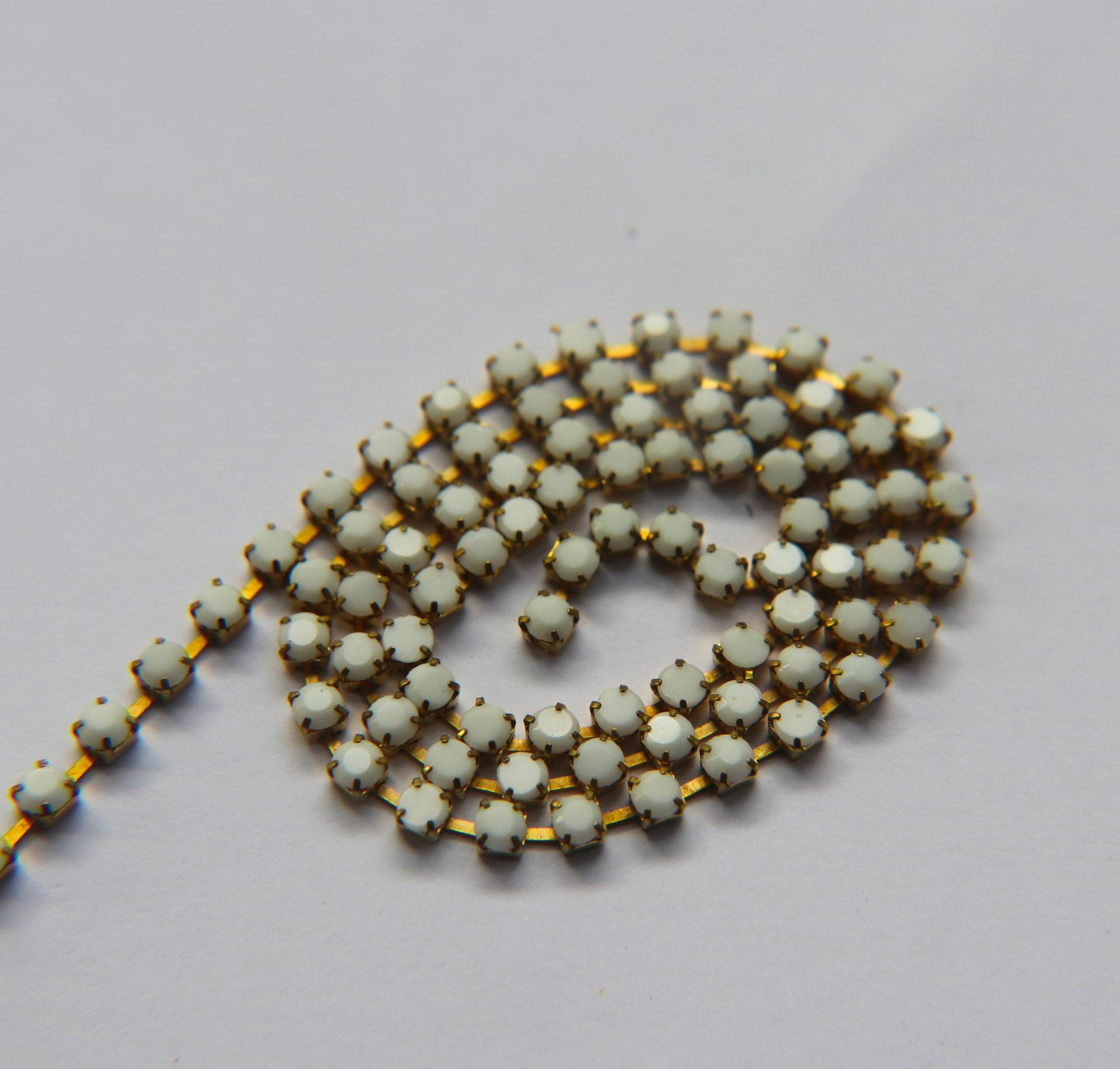 12 SS Rhinestone Chain Vintage Glass Vintage Chatons Opaque Chalk White (3mm) 1/2/5/15 Meters vintage findings, jewelry making, craft supply