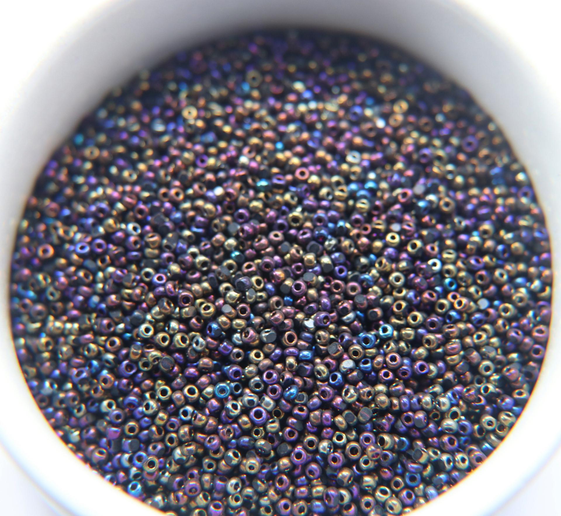 11/0 Charlotte true Cut Beads opaque iris peacock 10/20/50/250/500 Grams rare findings, embroidery materials, jewelry making, vintage beads