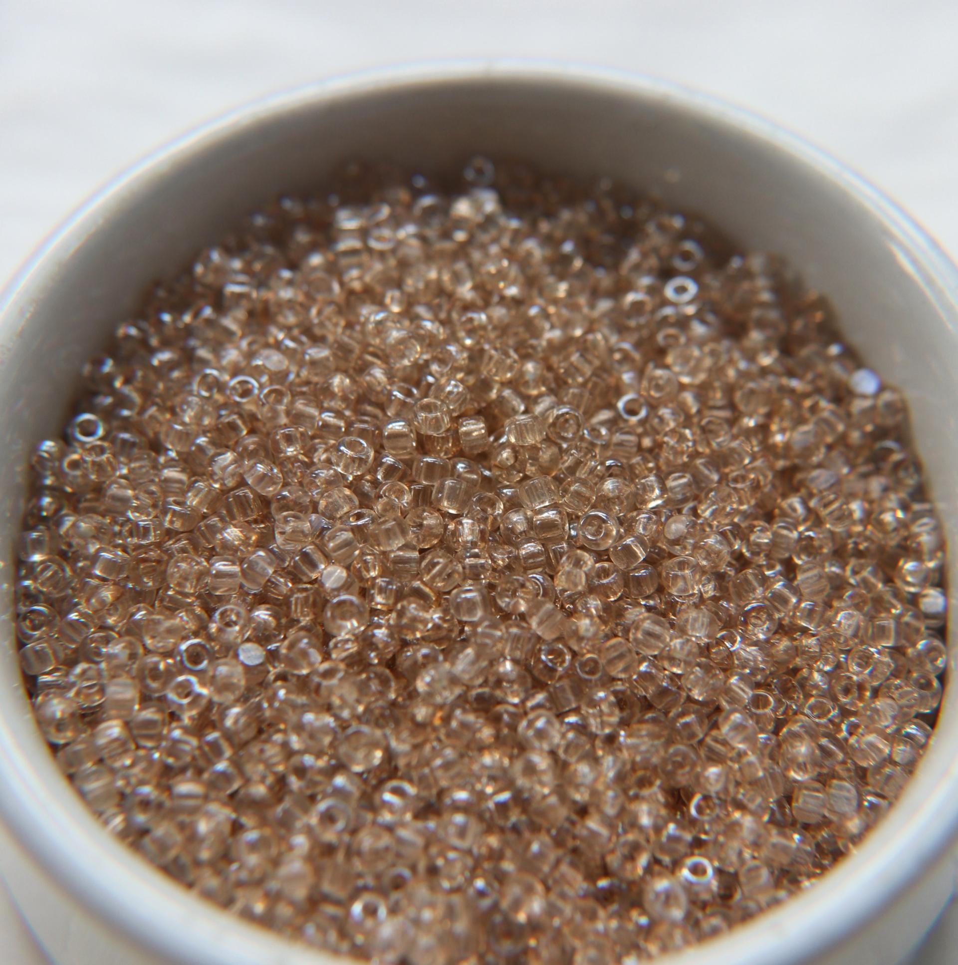 8/0 Charlotte Cut Beads Crystal Golden Honey 10/20/50/250/500 Grams PREMIUM SEED Beads, jewelry supply, vintage findings
