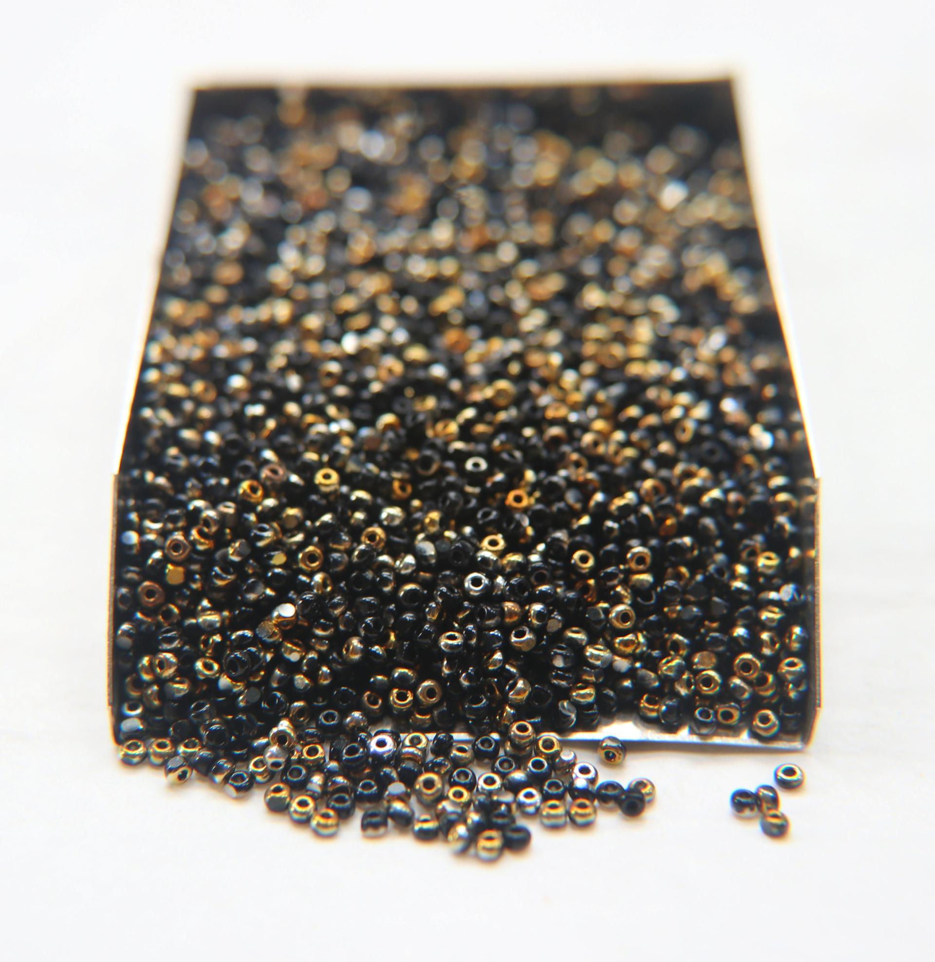 11/0 Charlotte Cut Beads Patina Jet Black Bronze Gold 10/20/50/250/500 Grams PREMIUM MATERIALS