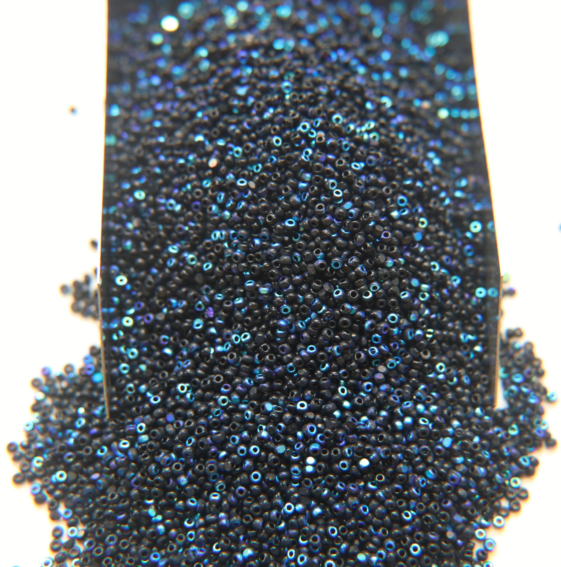 11/0 Charlotte Cut Beads Patina Jet Black Aurore Boreale 10/20/50/250/500 Grams PREMIUM MATERIALS
