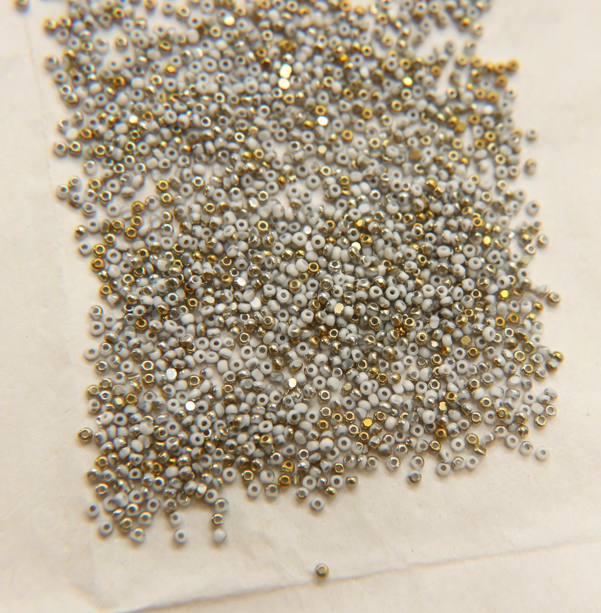 13/0 Charlotte Cut Beads Patina Chalk White Bronze Gold 5/10/20/50/250/500 Grams PREMIUM MATERIALS