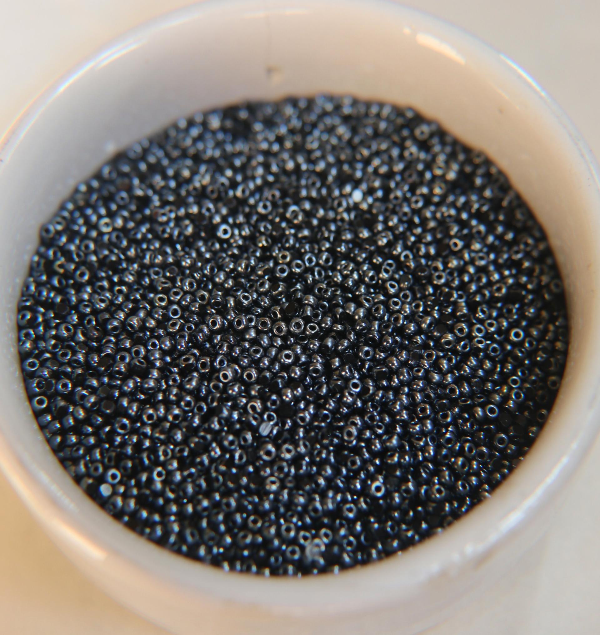 11/0 Charlotte true Cut Beads Moonlight Metallic 10/20/50/250/500 Grams craft supplies, jewelry making, embroidery materials