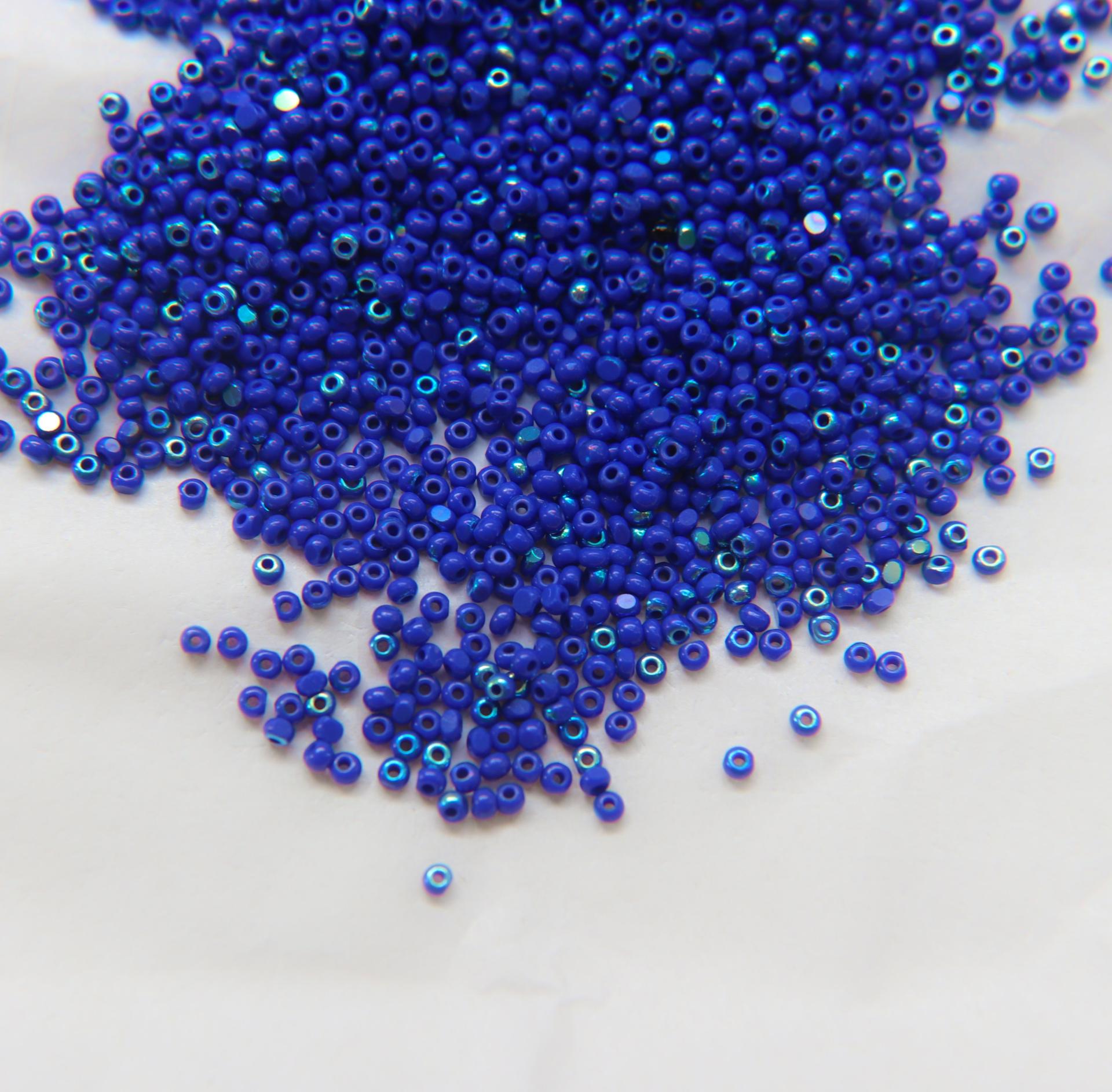11/0 Charlotte Cut Beads Patina Medium Blue Opaque Aurore Boreale 10/20/50/250/500 Grams PREMIUM MATERIALS
