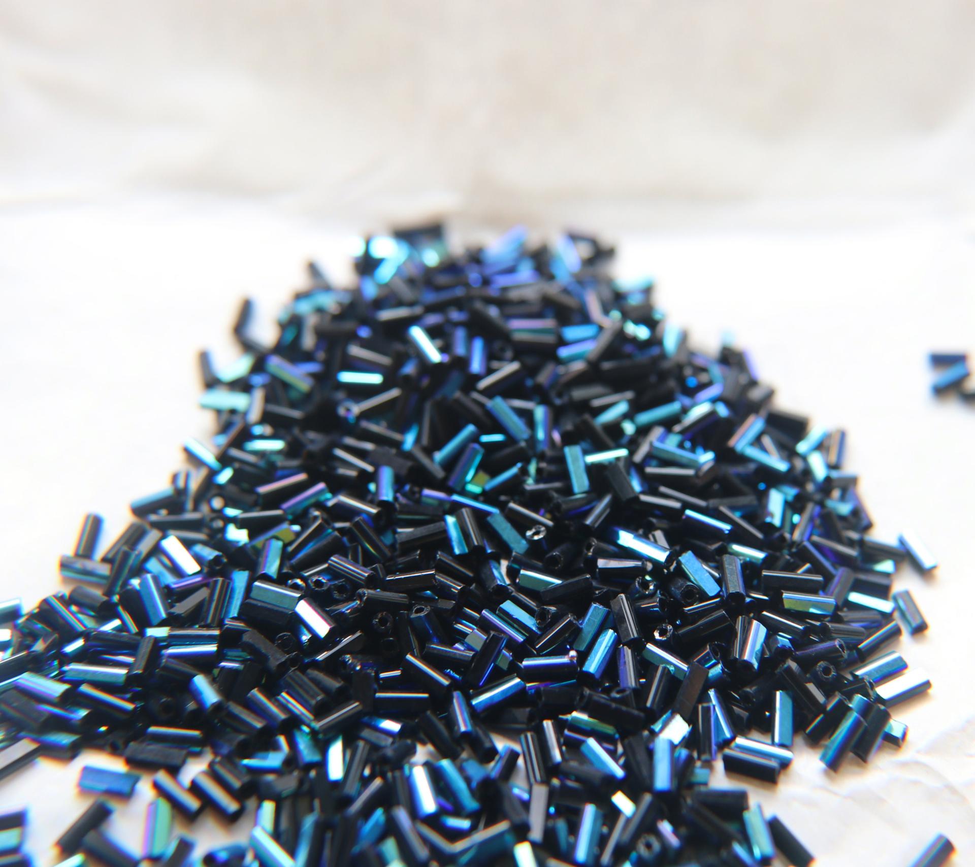 True Cuts Size 2 (2x4mm) Bugle Beads 5/10/20/50/250/500 Grams Jet Black Aurore Boreale loose tube beads