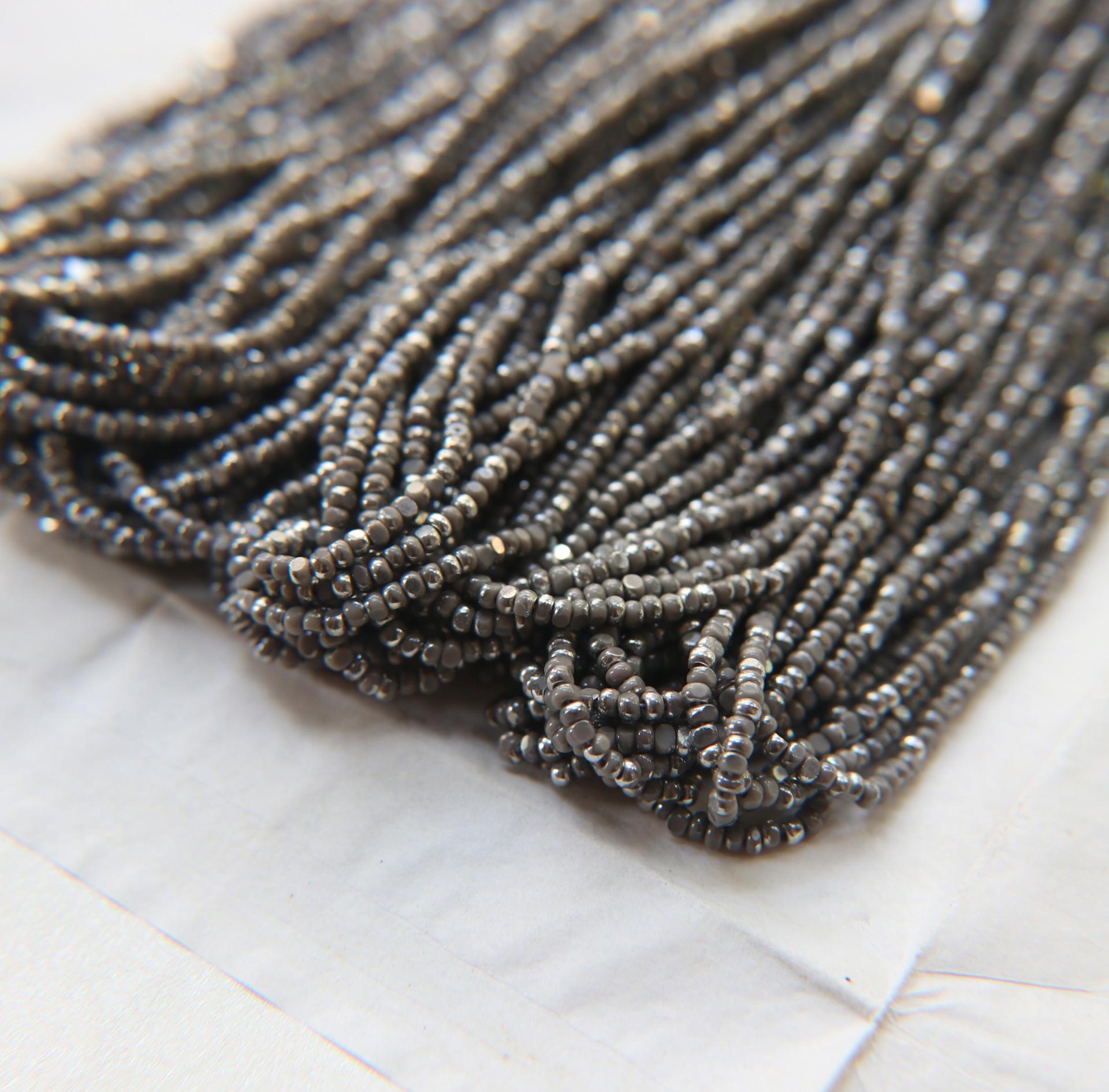 11/0 Charlotte true Cut Beads Patina Opaque Grey Silver 10/20/50/250/500 Grams PREMIUM SEED BEADS