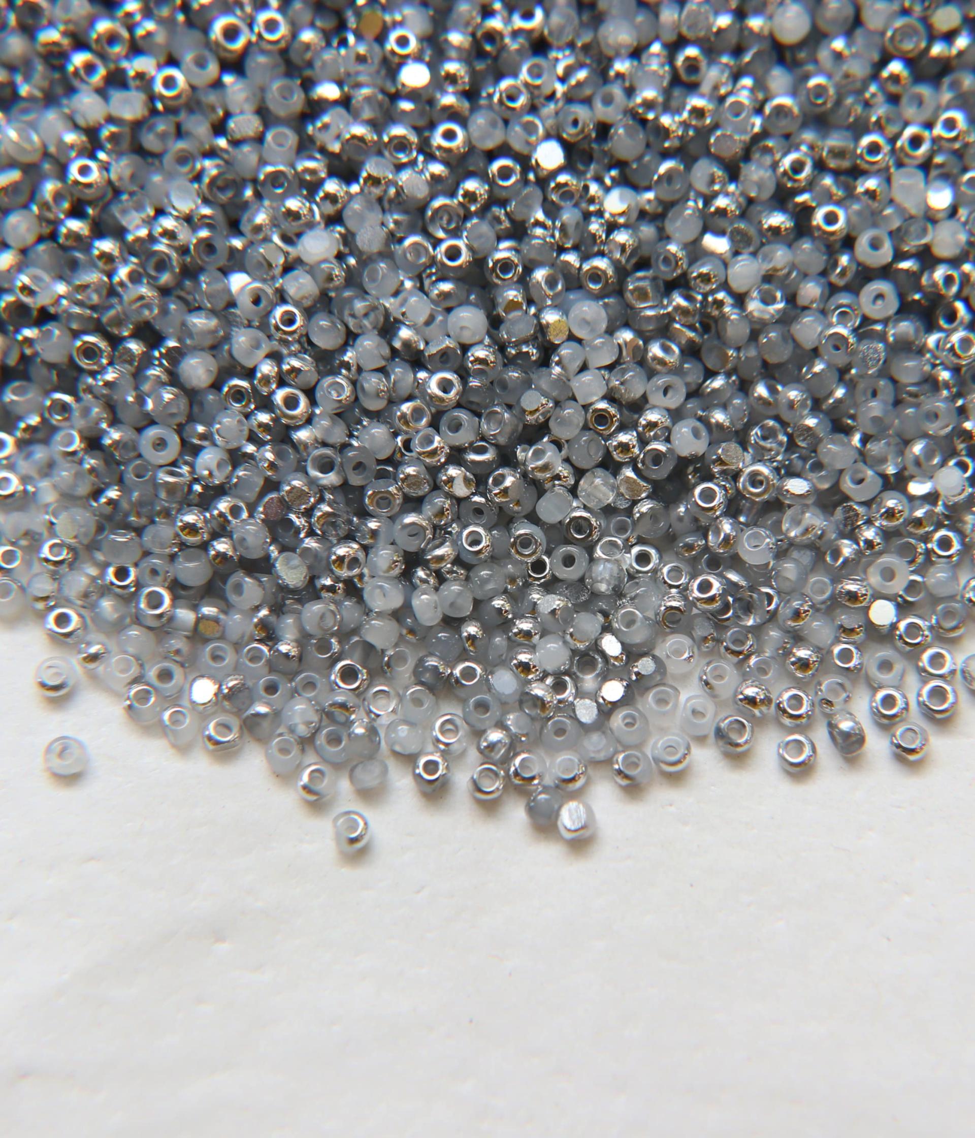 11/0 Charlotte True Cut Beads Patina Premium White Opal Silver 10/20/50/250/500 Grams PREMIUM SEED Beads