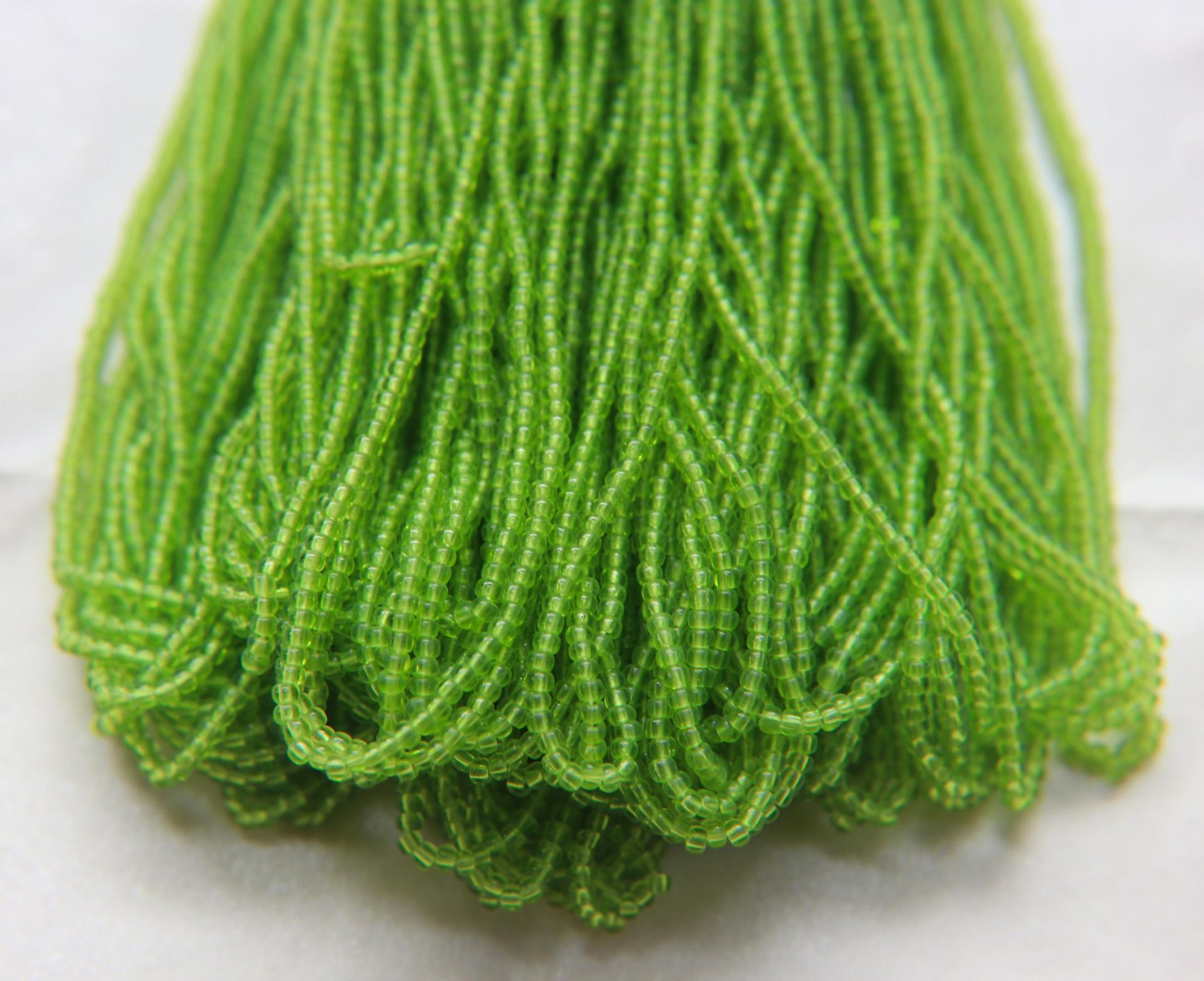 11/0 Czech Seed Bead Lime Transparent 1/5/25/50/100 Full hanks Preciosa Ornella loose beads, mix beads, embroidery materials, craft supplies