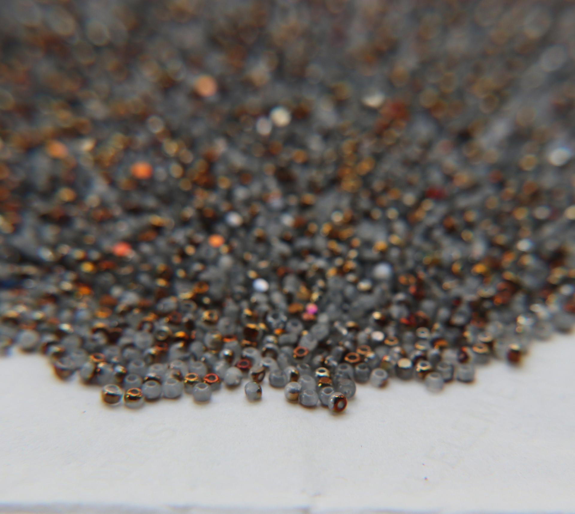 11/0 Charlotte Cut Beads Patina White Opal Bronze Gold 10/20/50/250/500 Grams PREMIUM MATERIALS