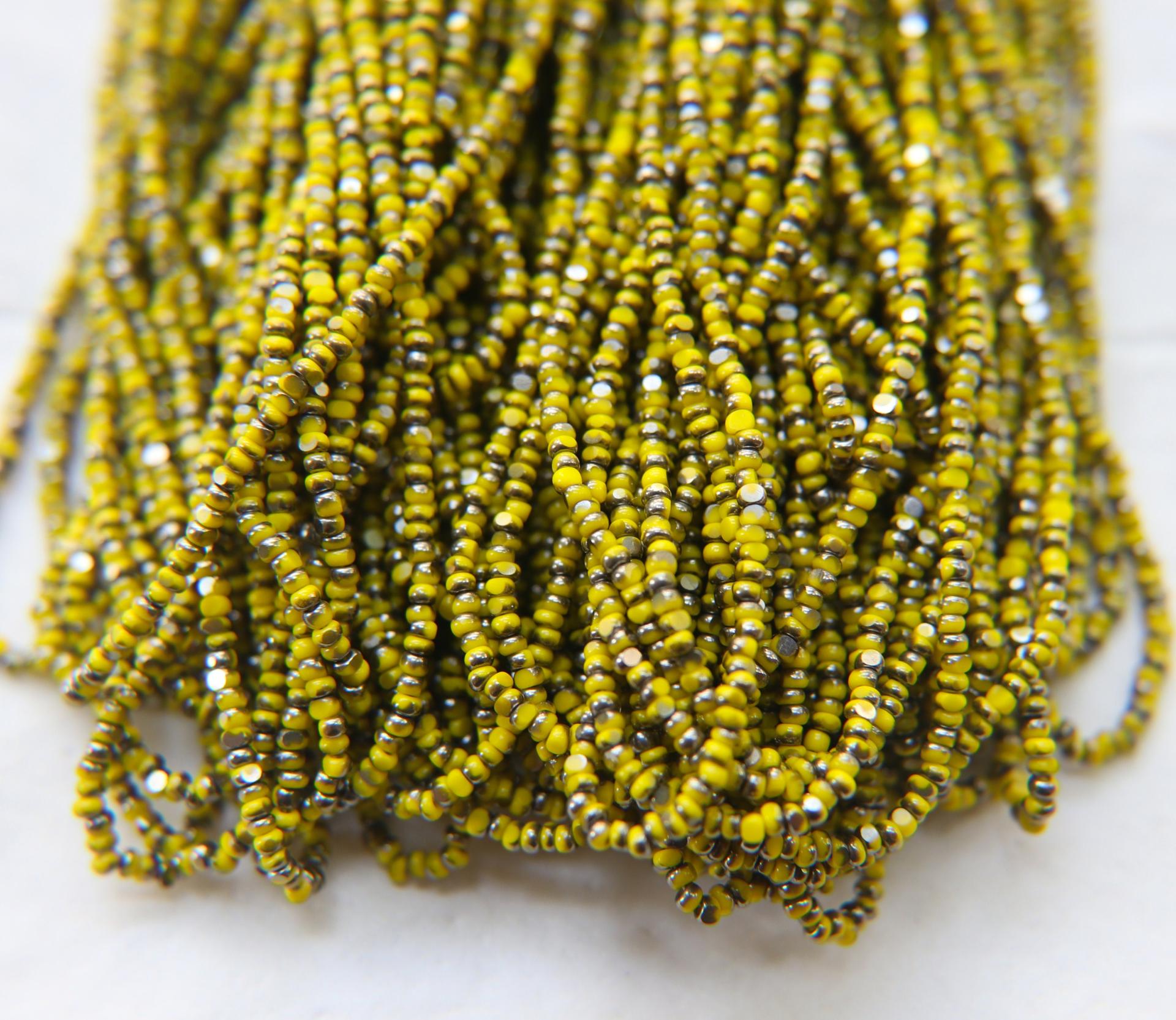 11/0 Hanks Charlotte true Cut Beads Patina Opaque Yellow Gun Metal 1/5/25/50/100 Hanks PREMIUM SEED Beads, vintage supplies