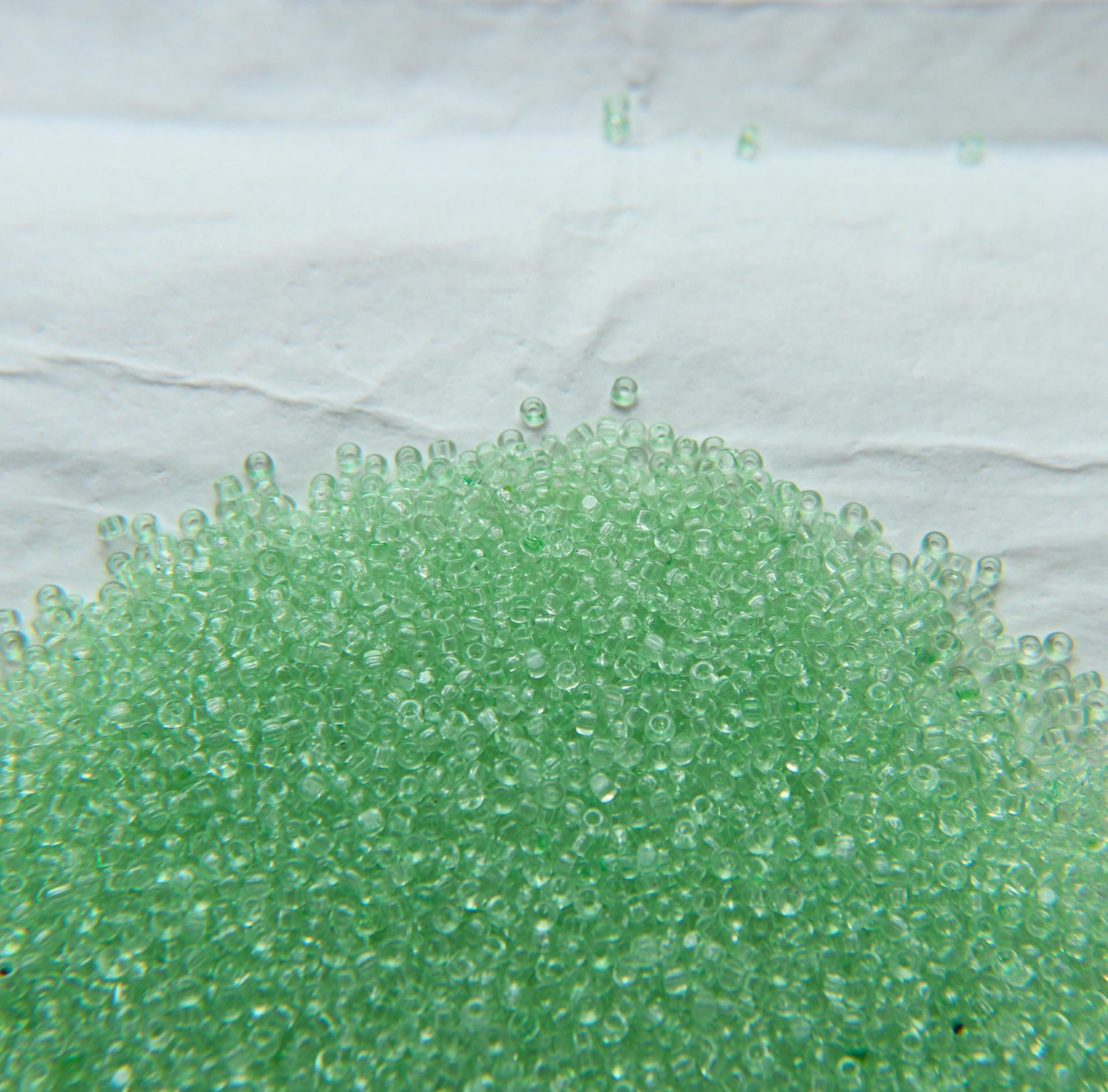 13/0 Charlotte true Cut Beads Chrysolite Transparent (Dyed) 5/10/20/50/250/500 Grams PREMIUM SEED Beads