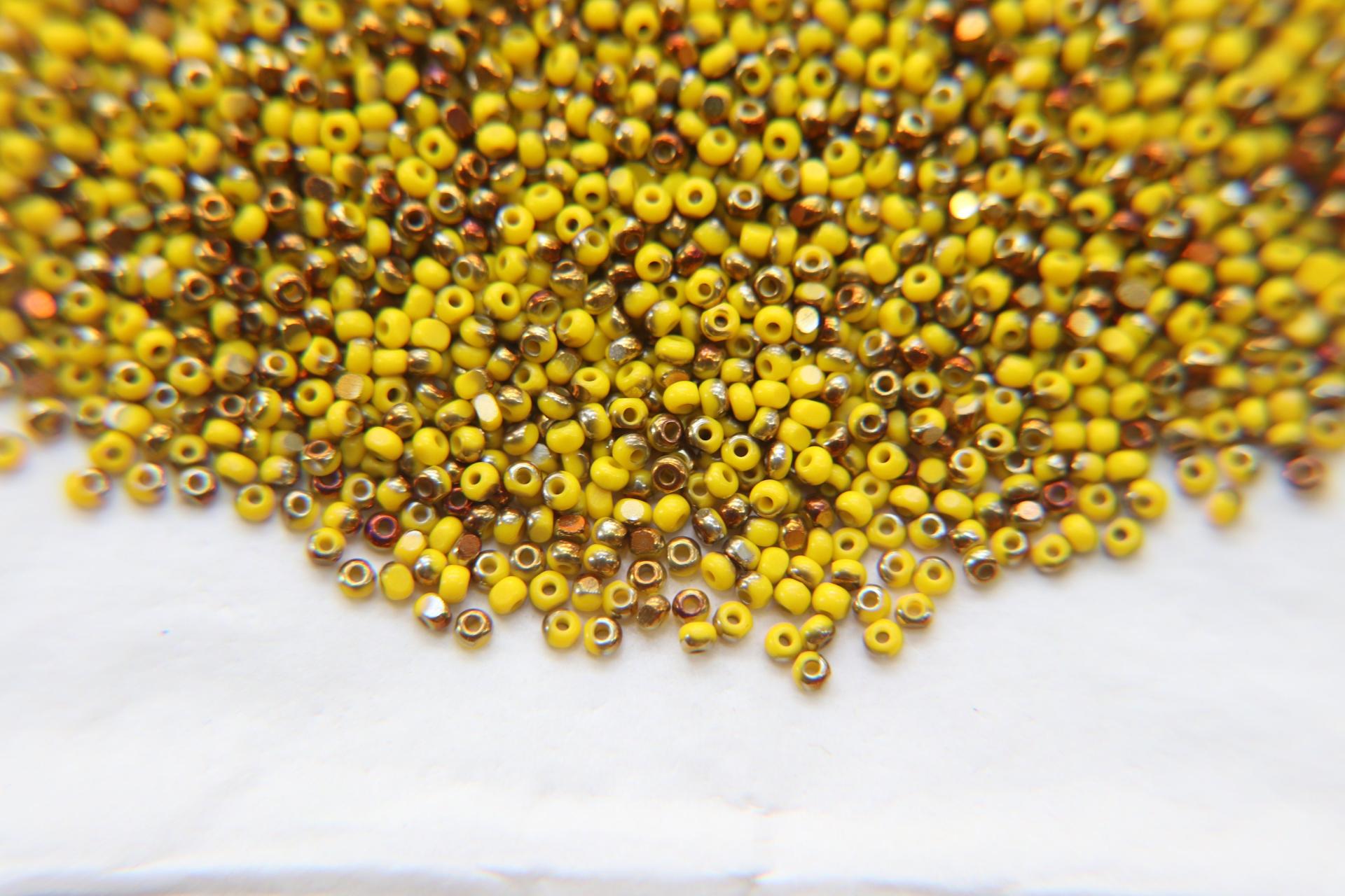 11/0 Charlotte Cut Beads Patina Opaque Yellow Bronze Gold 10/20/50/250/500 Grams PREMIUM MATERIALS
