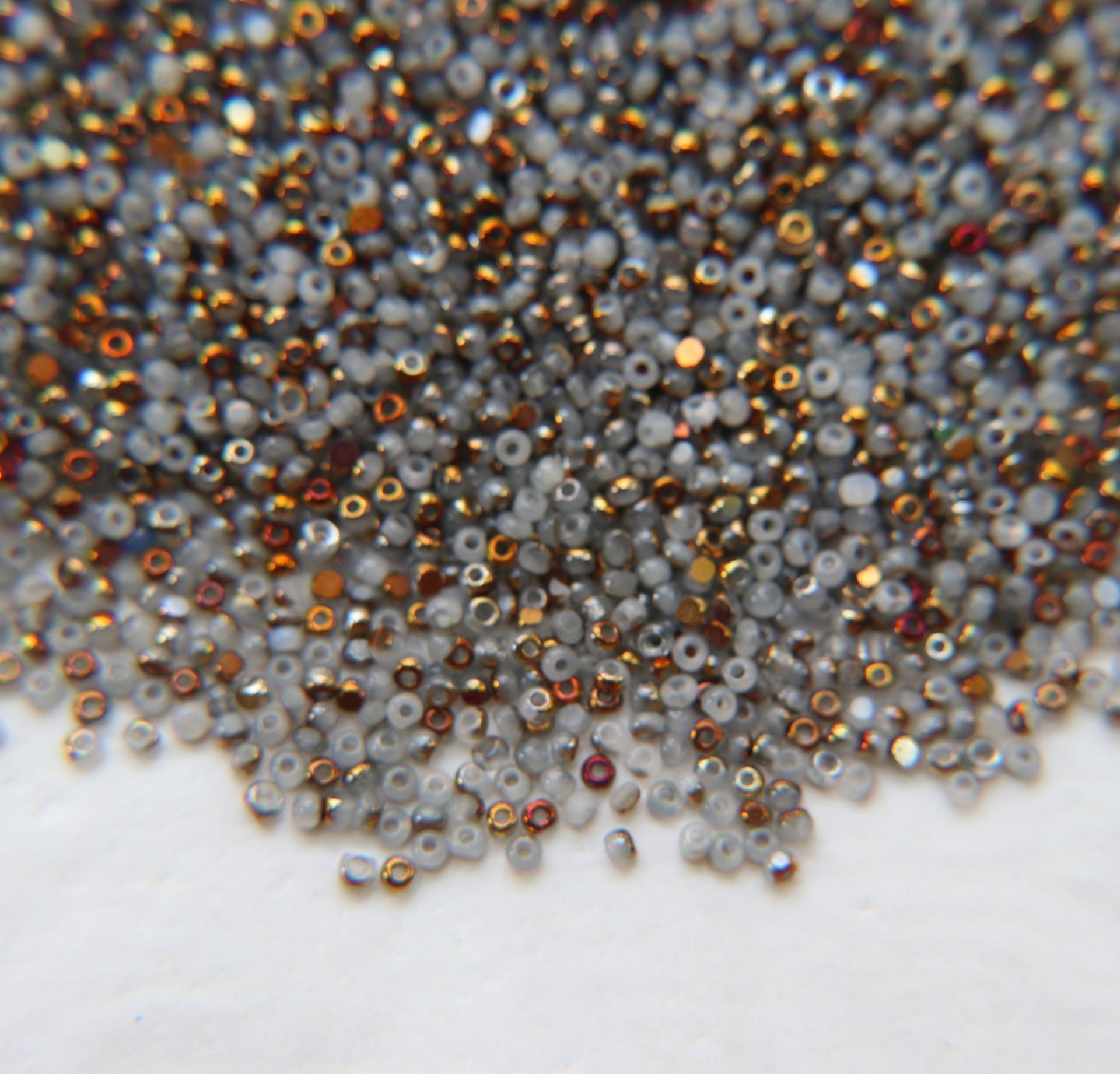 11/0 Charlotte Cut Beads Patina White Opal Bronze Gold 10/20/50/250/500 Grams PREMIUM MATERIALS