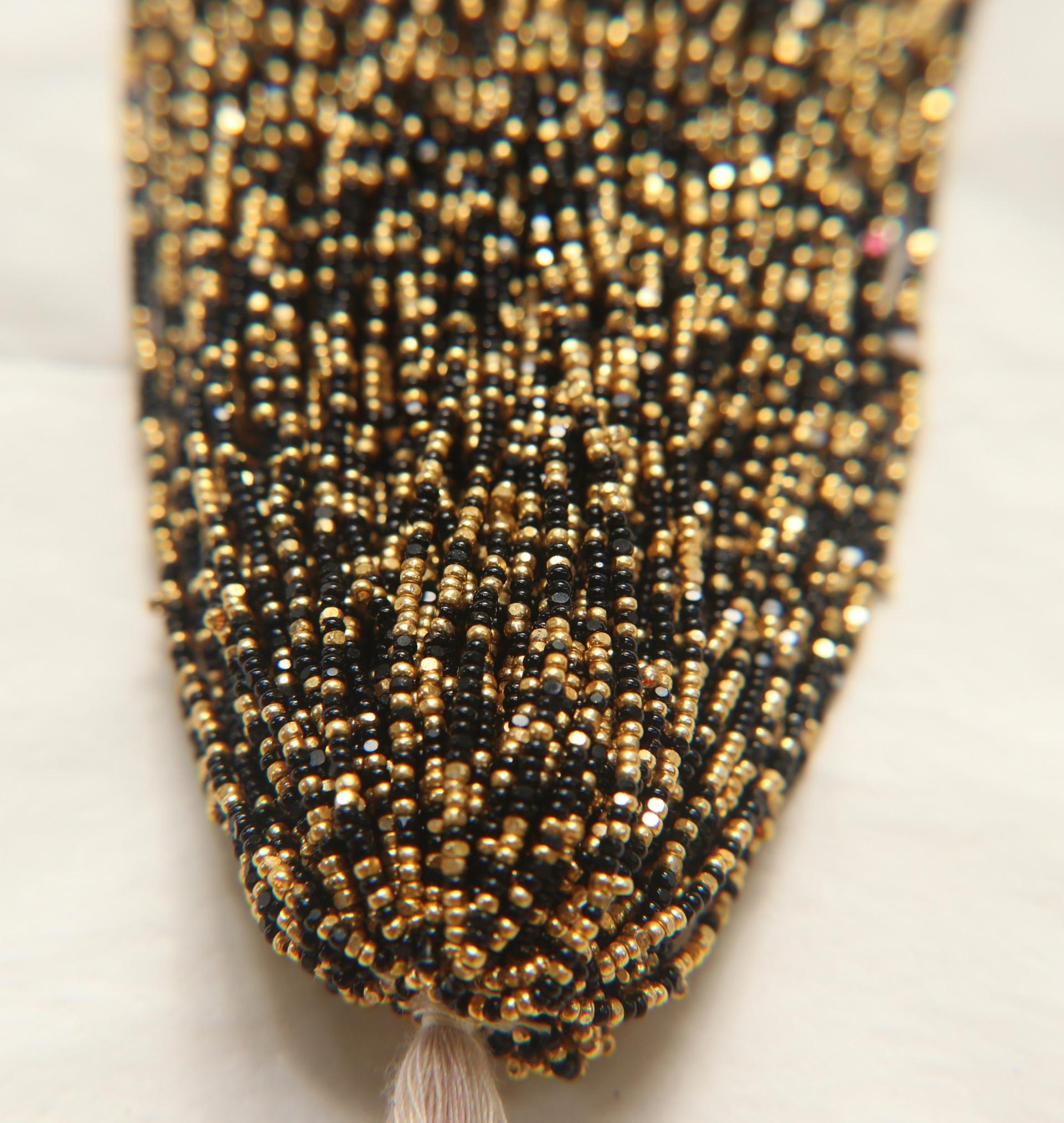 11/0 Hanks Charlotte true Cut Beads Jet Black Gold Patina 1/5/25/50/100 Hanks PREMIUM SEED Beads, vintage supplies