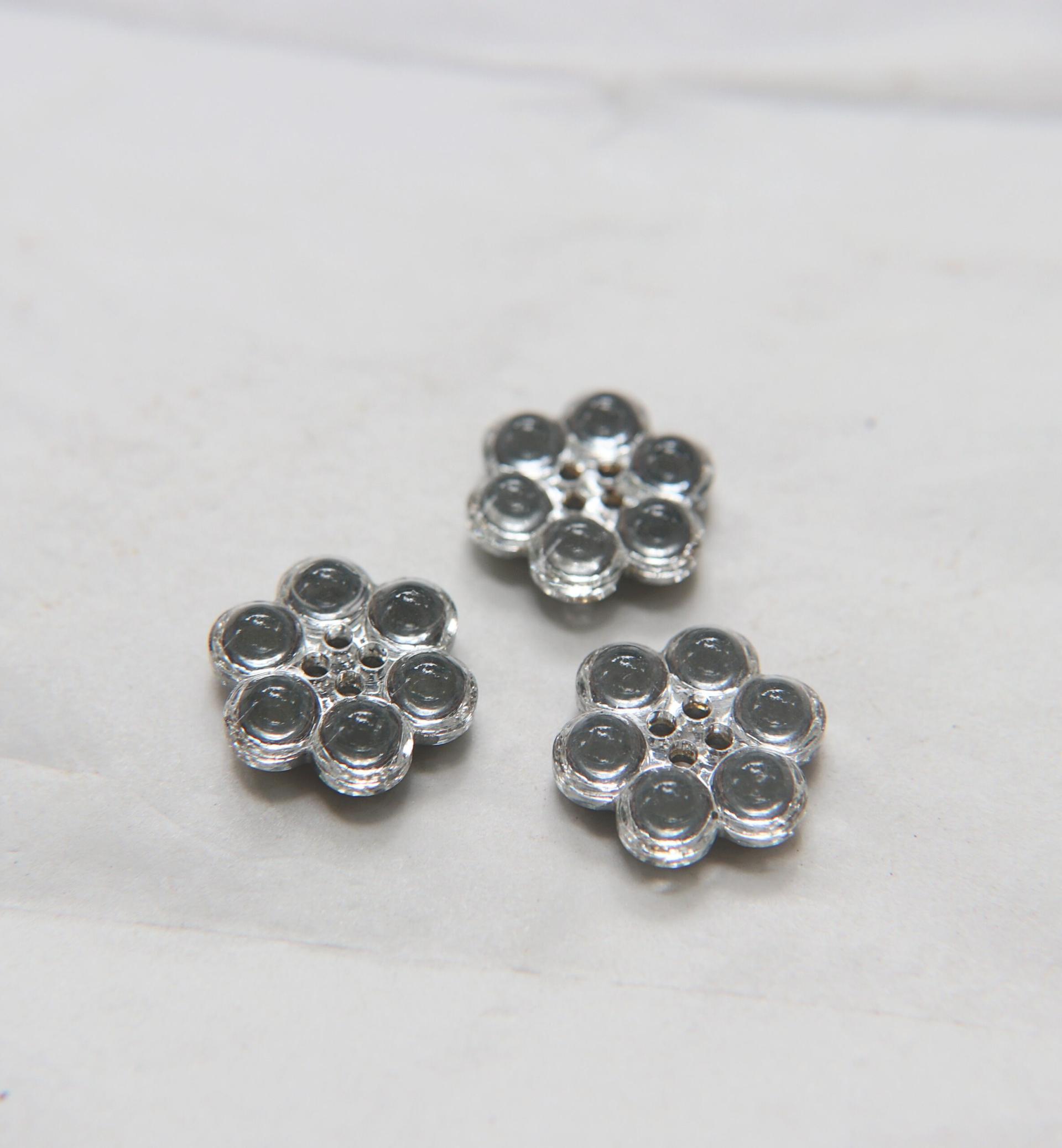 17 mm Vintage Swarovski Rare Foiled Flower Button 4 hole 2/6 pieces