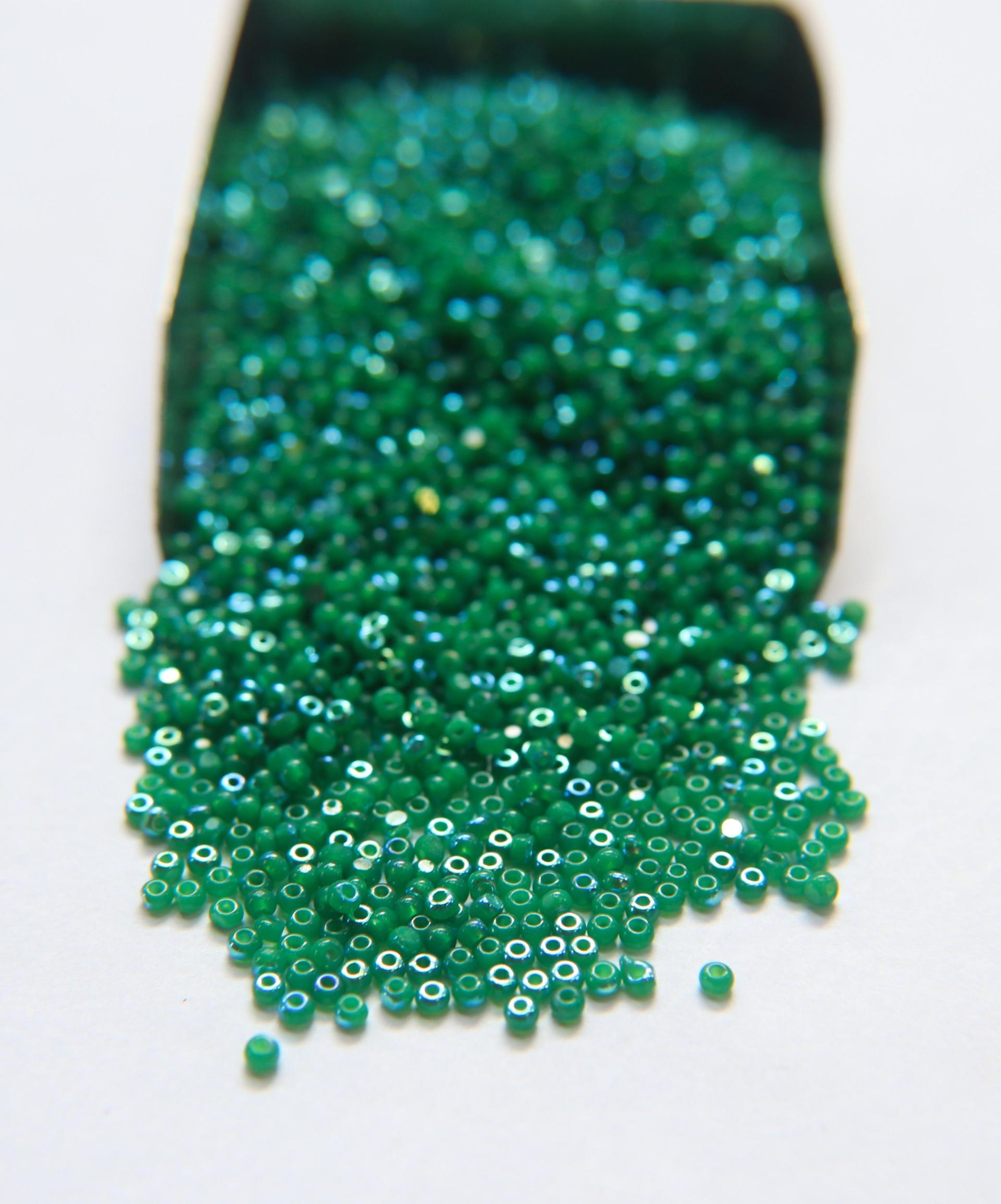 13/0 Charlotte true Cut Beads Patina Opal Green Aurore Boreale 52240 5/10/20/50/250/500 Grams native beads supply, embroidery