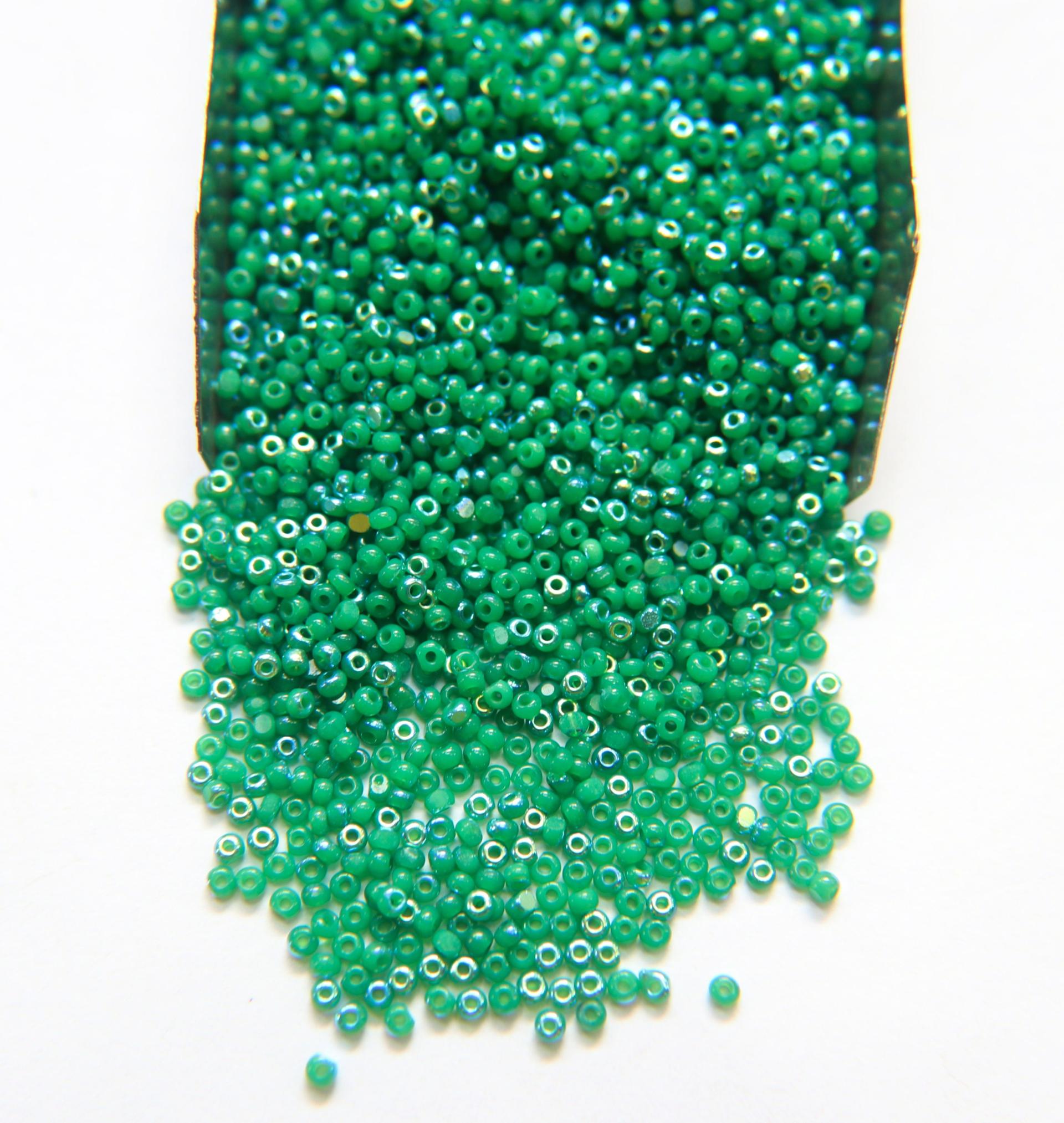 13/0 Charlotte true Cut Beads Patina Opal Green Aurore Boreale 52240 5/10/20/50/250/500 Grams native beads supply, embroidery