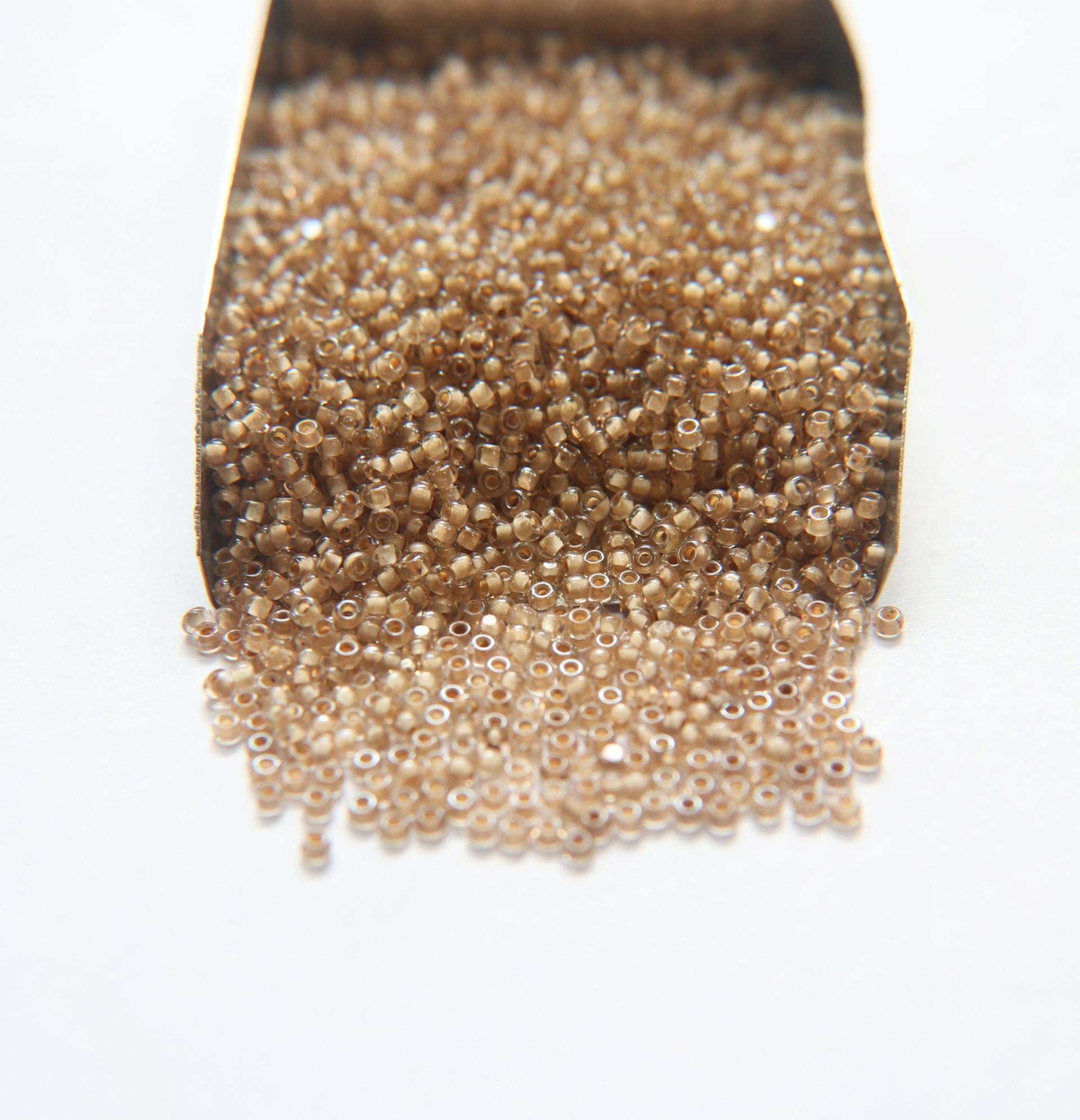 11/0 Charlotte true Cut Beads Patina Cream Lined Golden Honey 10/20/50/250/500 Grams 1300 Pieces loose beads, embroidery, native supply
