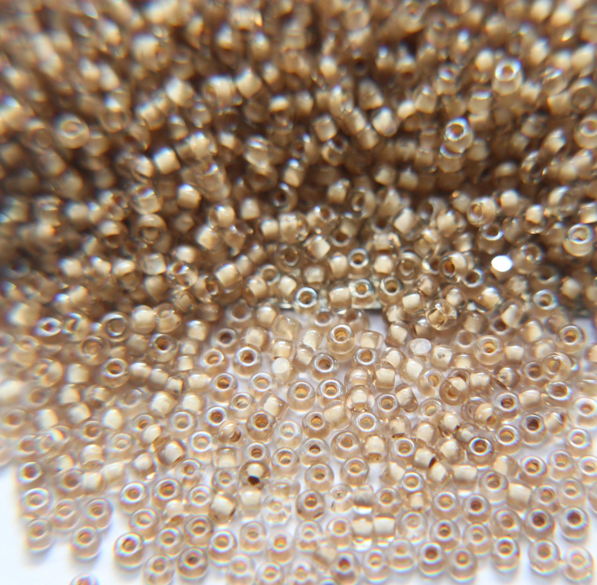 11/0 Charlotte true Cut Beads Patina Cream Lined Golden Honey 10/20/50/250/500 Grams 1300 Pieces loose beads, embroidery, native supply