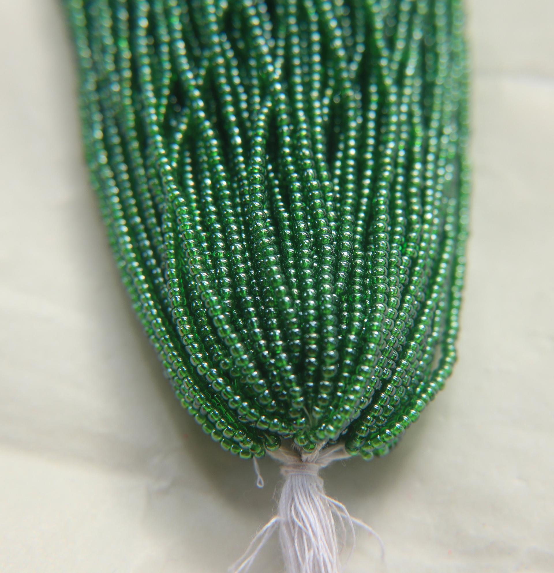 11/0 Czech Seed Bead Czech Seed Bead, Green Luster 1/5/25/50/100 Full hanks Preciosa Ornella loose beads, mix beads, embroidery