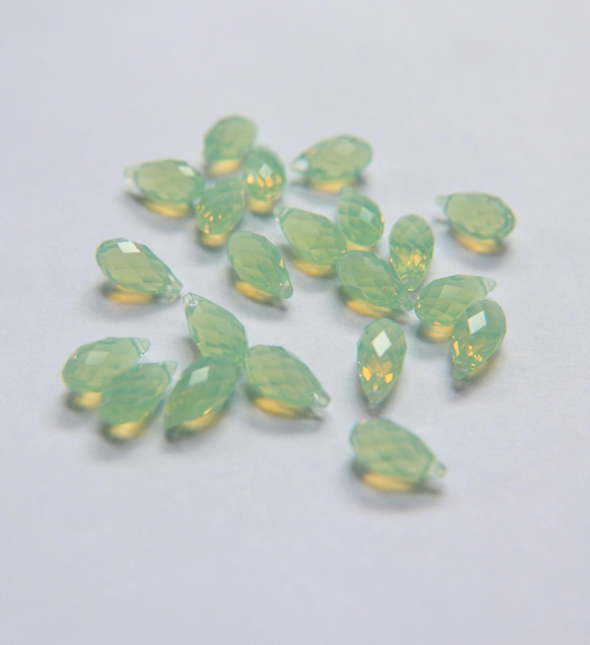 6010 Swarovski Briolette Pendants (4 Colors) 11 x 5.5 MM Fancy Crystal drops 2/6/12/36 Pieces vintage findings, jewelry making, craft supply