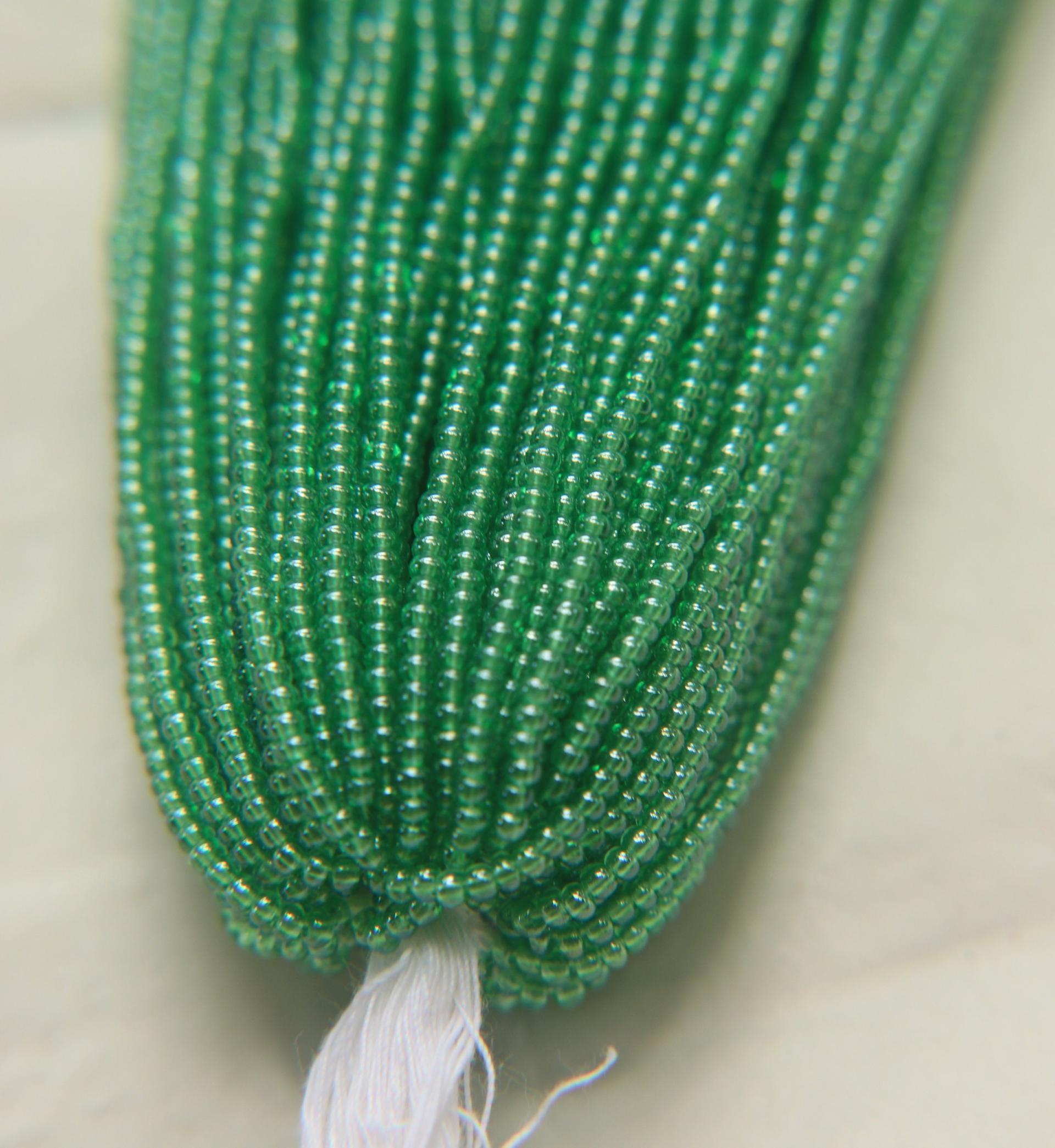 11/0 Czech Seed Bead Czech Seed Bead, Light Green Luster 1/5/25/50/100 Full hanks Preciosa Ornella loose beads, mix beads, embroidery