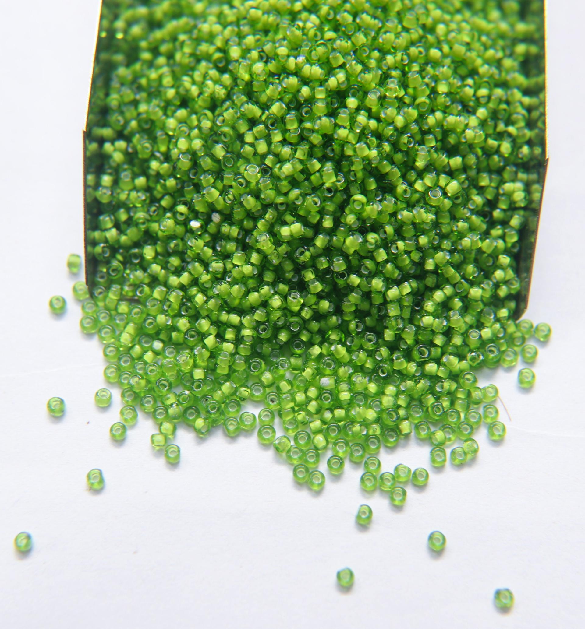 11/0 Charlotte Cut Beads in White Lining in transparent colors (23 Colors) 10/20/50/250/500 Grams PREMIUM SEED BEADS, native supply