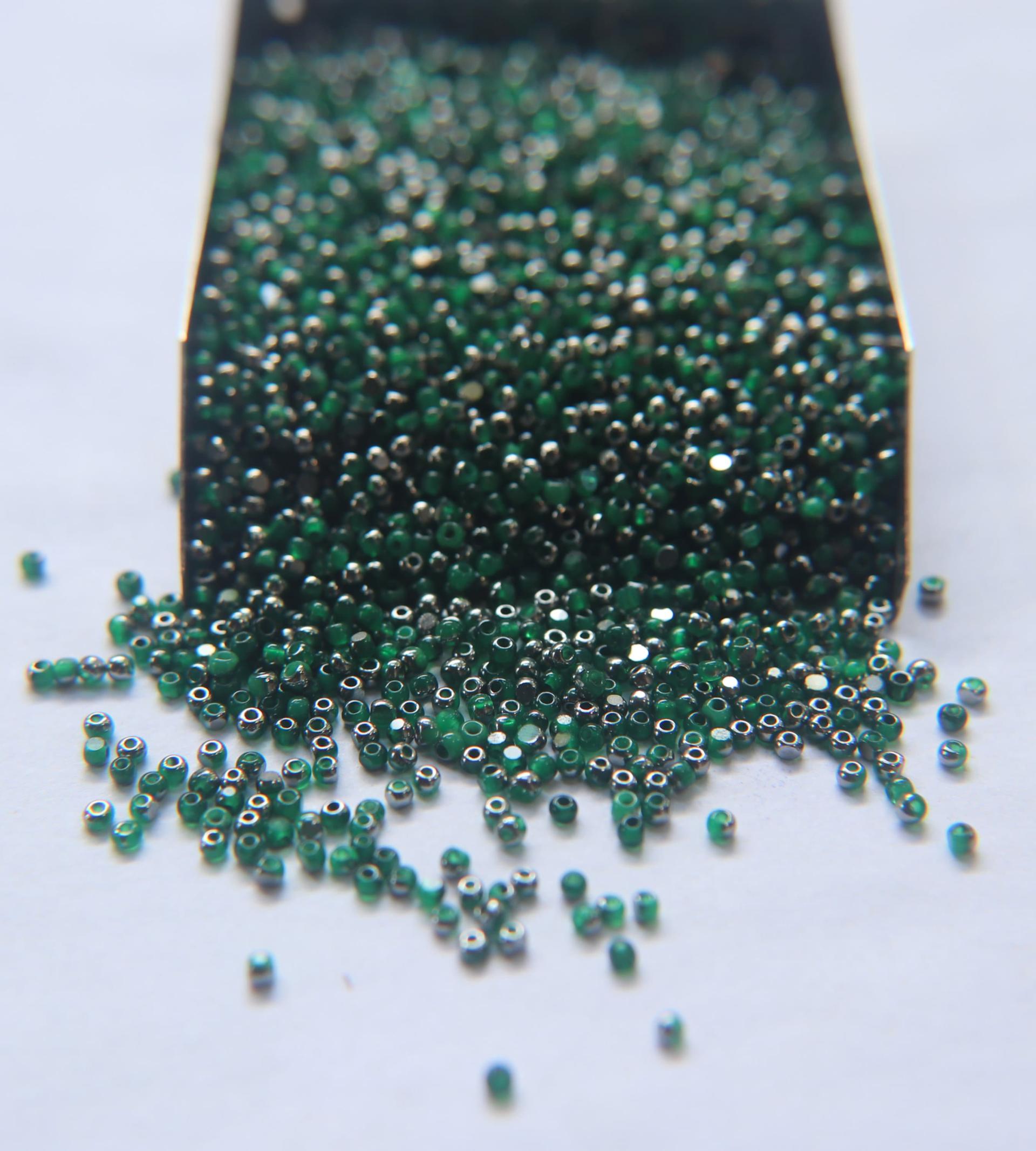 11/0 Charlotte True Cut Beads Patina Opal Green Gunmetal 10/20/50/250/500 Grams PREMIUM SEED Beads