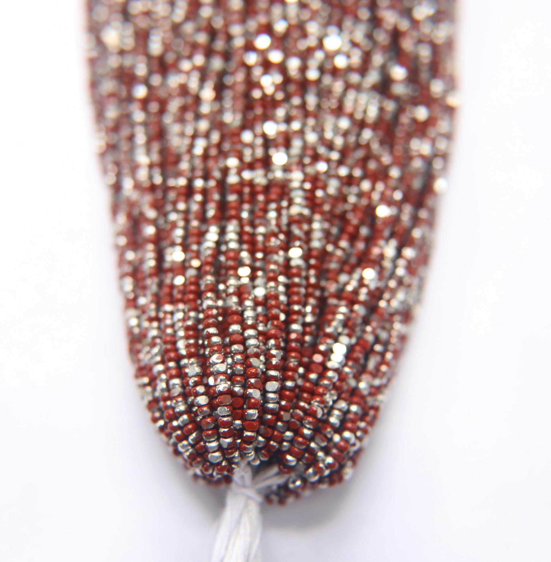 11/0 Hanks Charlotte Cut Beads Patina Patina Rust opaque Silver 1/5/25/50/100 Hanks PREMIUM SEED BEADS, Native Supplies