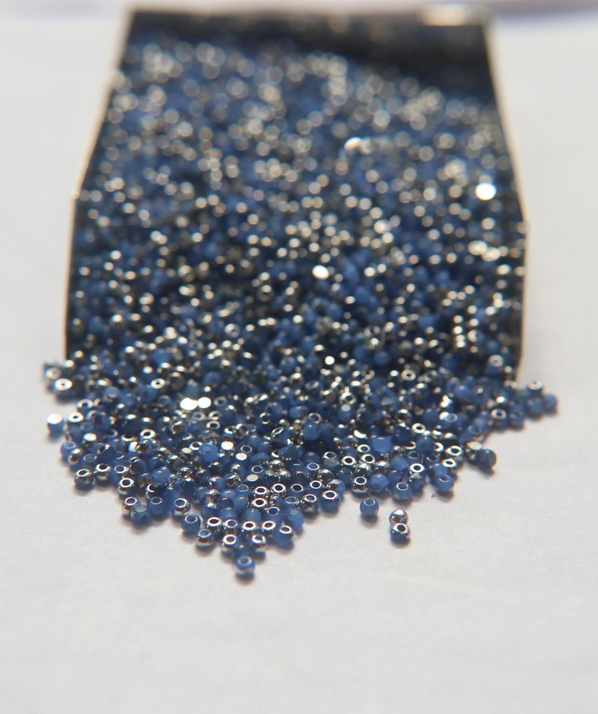 11/0 Charlotte True Cut Beads Patina Premium Medium Sapphire Opal Silver 10/20/50/250/500 Grams PREMIUM SEED Beads