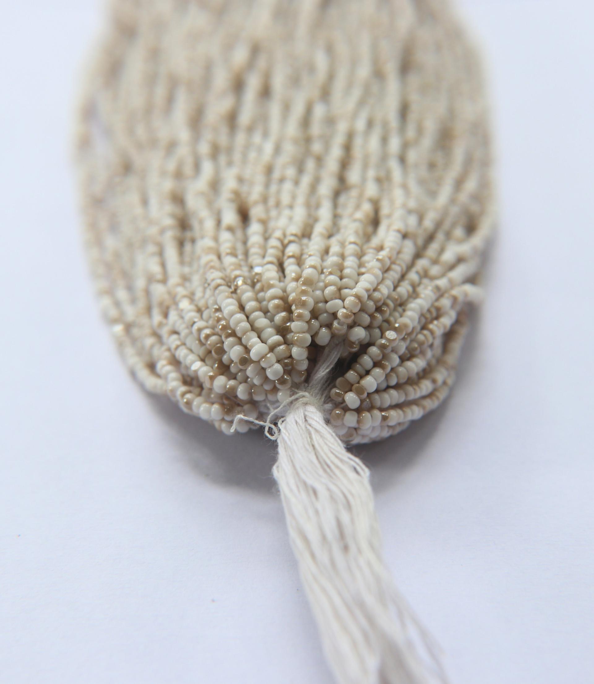 11/0 Hanks Charlotte true Cut Beads Patina Chalk White Golden Honey 1/5/25/50/100 Hanks PREMIUM SEED Beads, NATIVE supplies