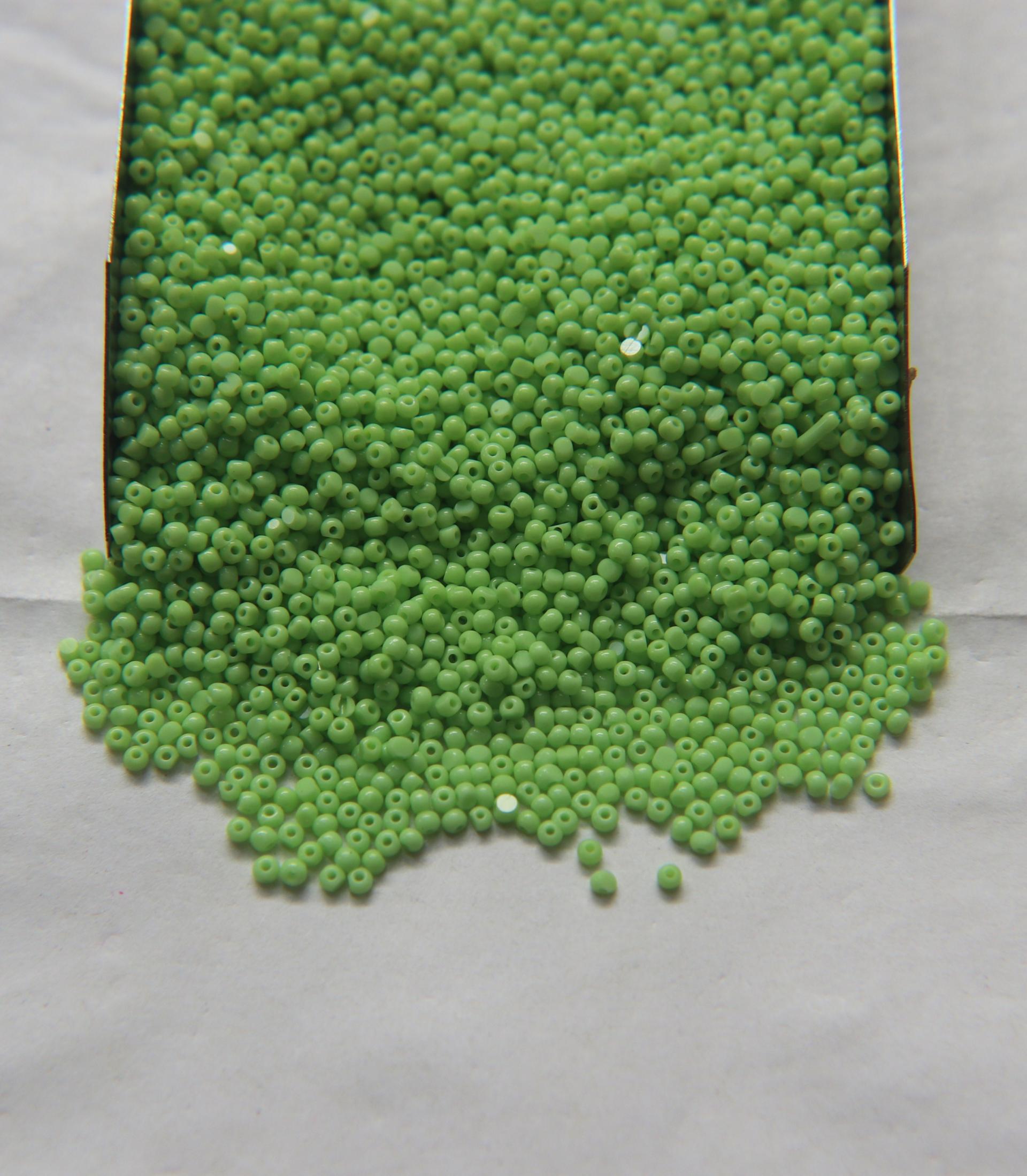 11/0 Charlotte Cut Beads 53410 Lime Opaque 10/20/50/250/500 Grams craft supplies, jewelry making, embroidery materials, vintage beads