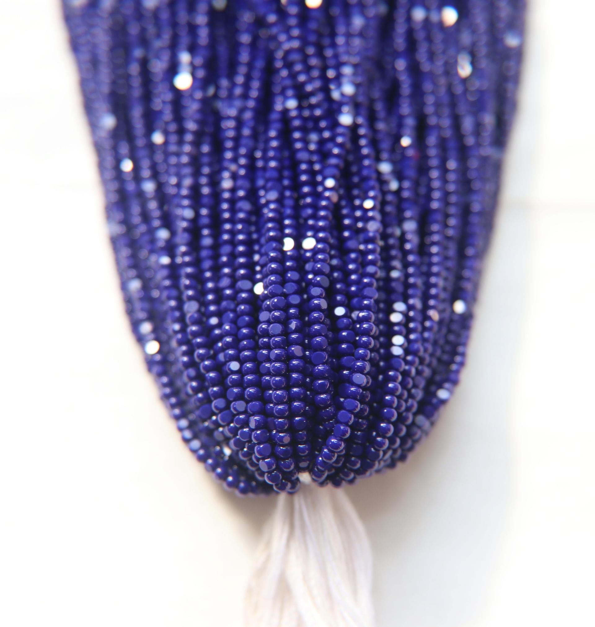 11/0 Hanks Charlotte Cut Beads 33070 Deep Blue Opaque 1/5/25/50/100 Hanks 2.0mm indian beads, glass beads, jewelry supply, findings, craft