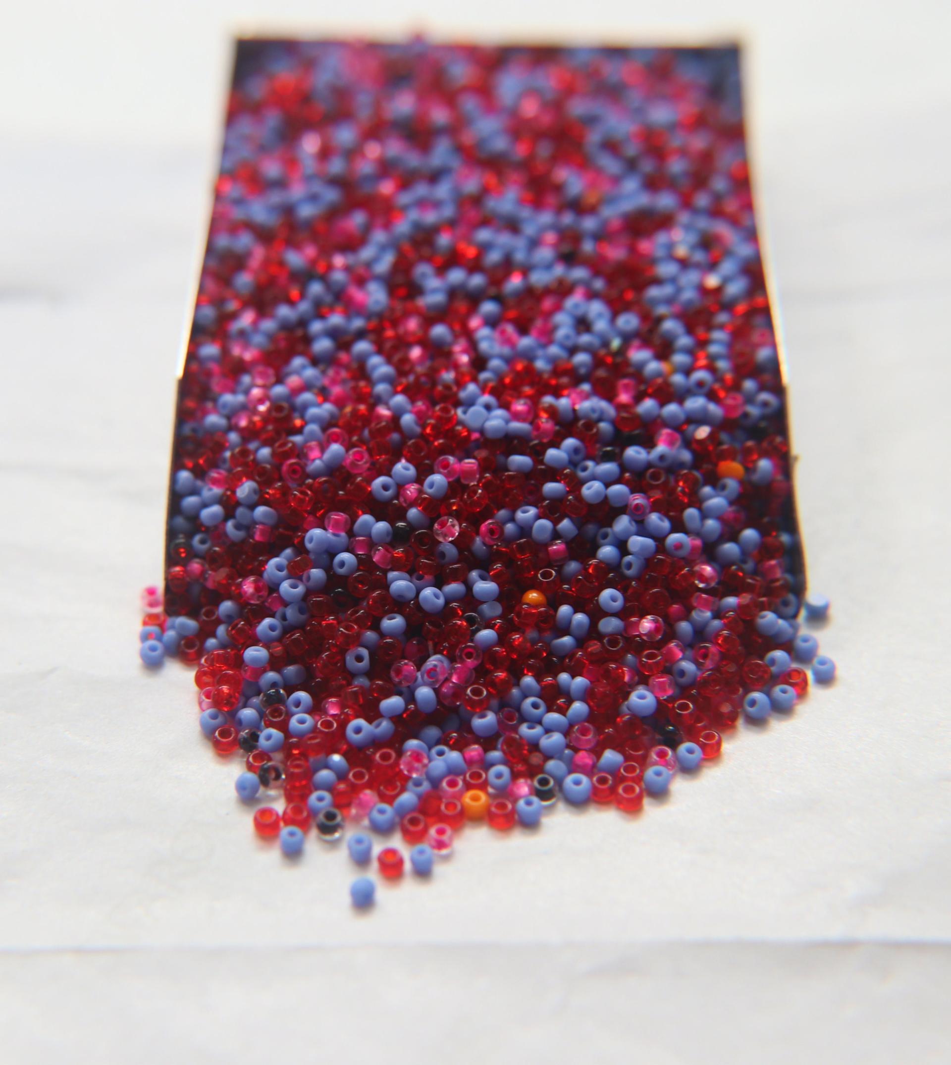 11/0 Charlotte Cut Beads Larkspur Mixes 10/20/50/250/500 Grams (10 Grams 1300 Pieces) embroidery materials, jewelry making, vintage beads