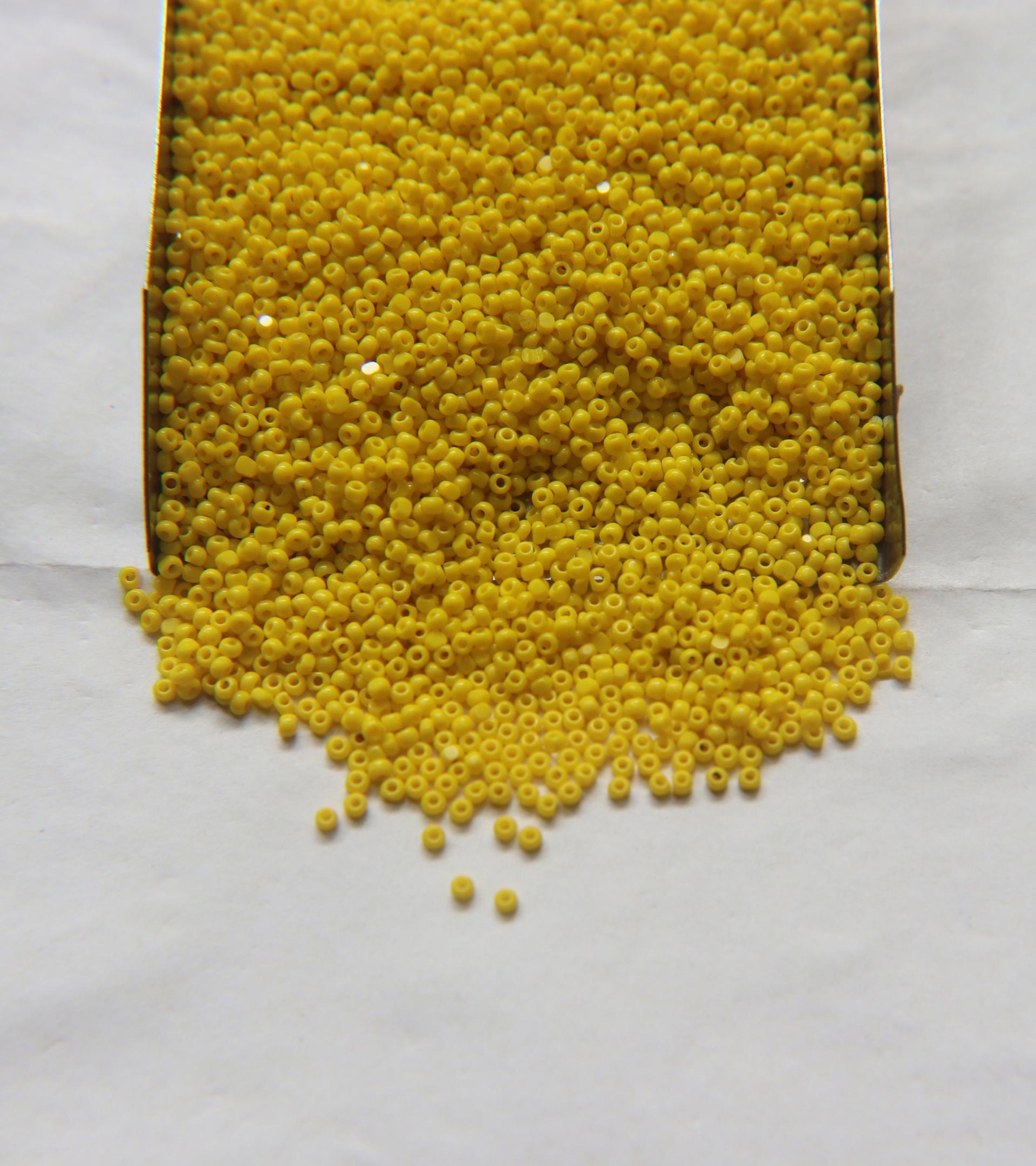 13/0 Charlotte Cut Beads 1.6 MM 83110 Yellow Opaque 5/10/20/50/250/500 Grams craft supplies, jewelry making, embroidery materials, vintage