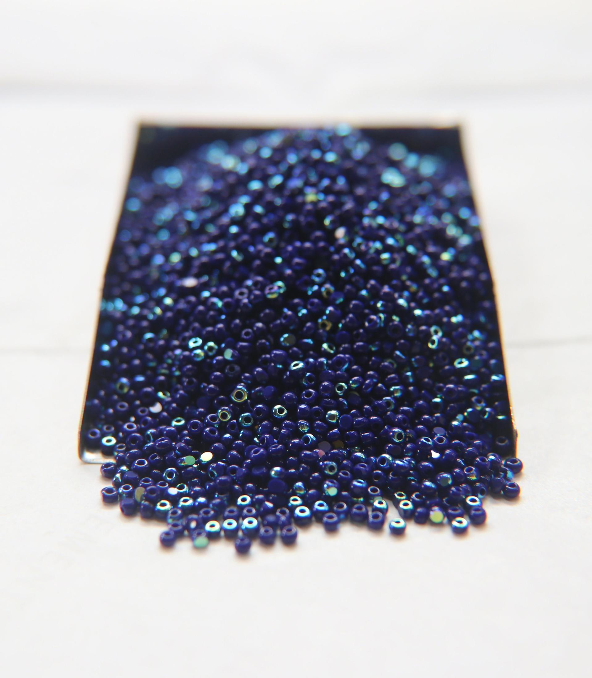 11/0 Charlotte Cut Beads Patina Opaque Dark Navy Blue Aurore Boreale 10/20/50/250/500 Grams 1300 Pieces