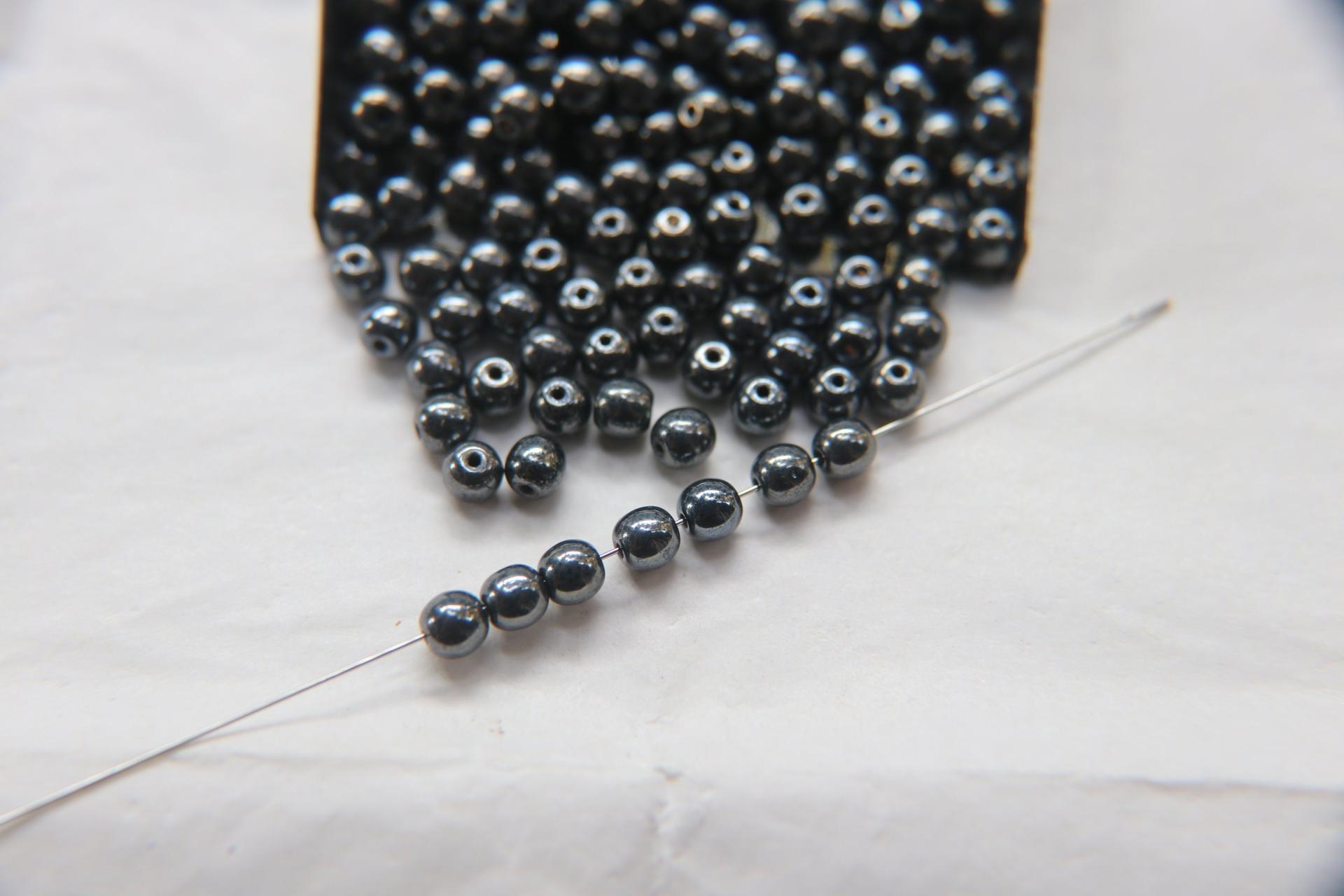 Czech Vintage Pearls 4mm Round in Jet Hematite 50/250/500 Pieces Jewelry making beads